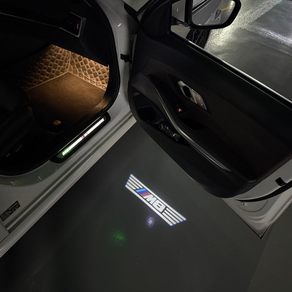 ÉCLAIRAGE DE PROJECTEUR BMW M3 LOGO Nr.24 (quantité 1 = 1 jeux / 2 feux de porte)
