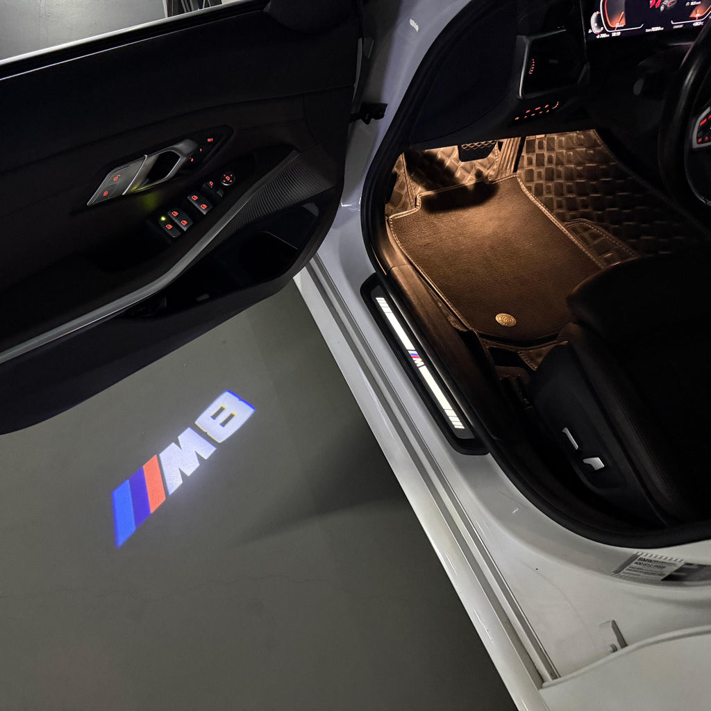 ÉCLAIRAGE DE PROJECTEUR BMW M3 LOGO Nr.24 (quantité 1 = 1 jeux / 2 feux de porte)