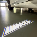 ÉCLAIRAGE DE PROJECTEUR BMW M3 LOGO Nr.24 (quantité 1 = 1 jeux / 2 feux de porte)