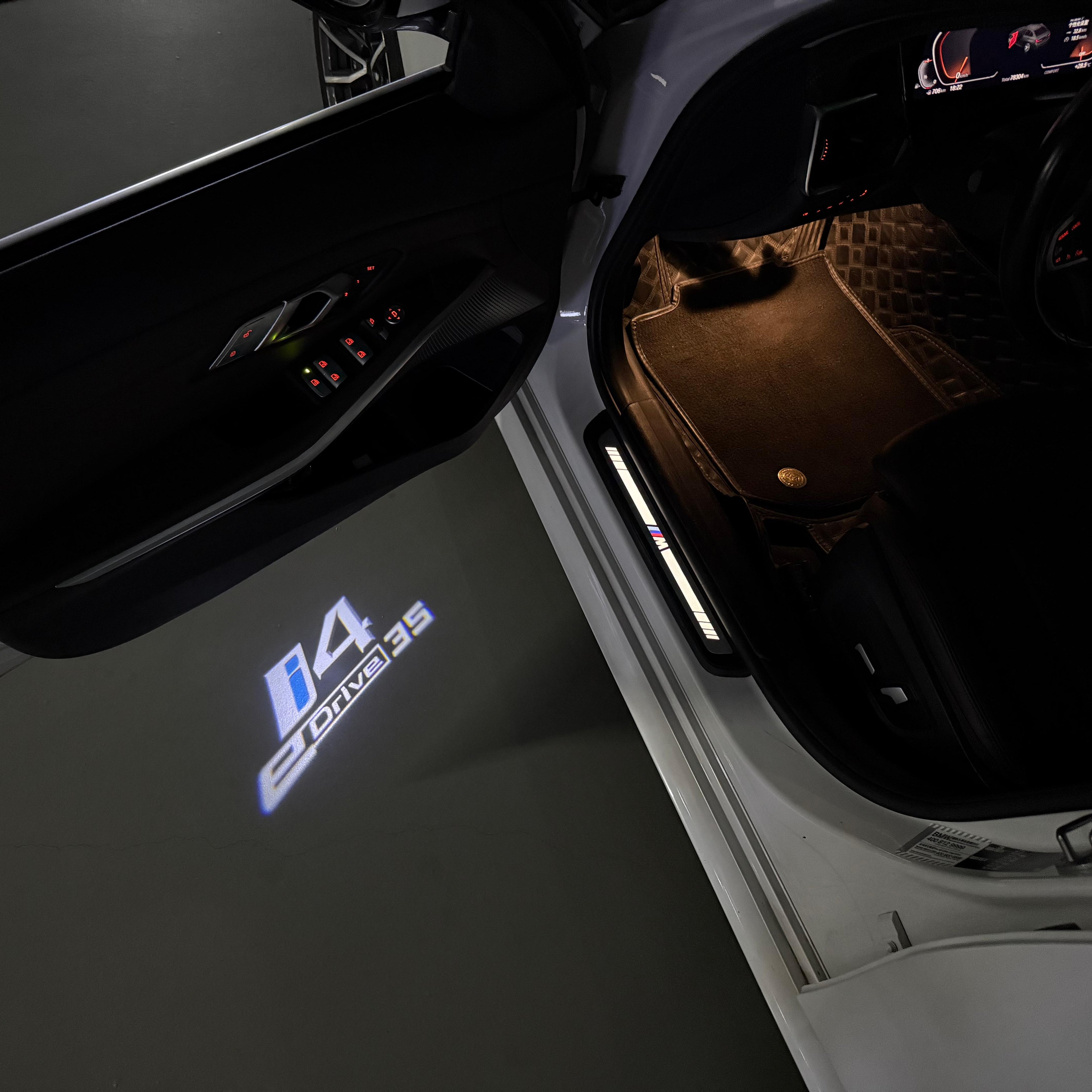 LUCES DE PROYECTOR DEL LOGOTIPO BMW M3 Nr.24 (cantidad 1 = 1 juegos / 2 luces de puerta)