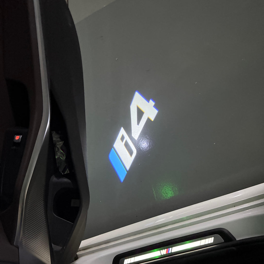 ÉCLAIRAGE DE PROJECTEUR BMW M3 LOGO Nr.24 (quantité 1 = 1 jeux / 2 feux de porte)