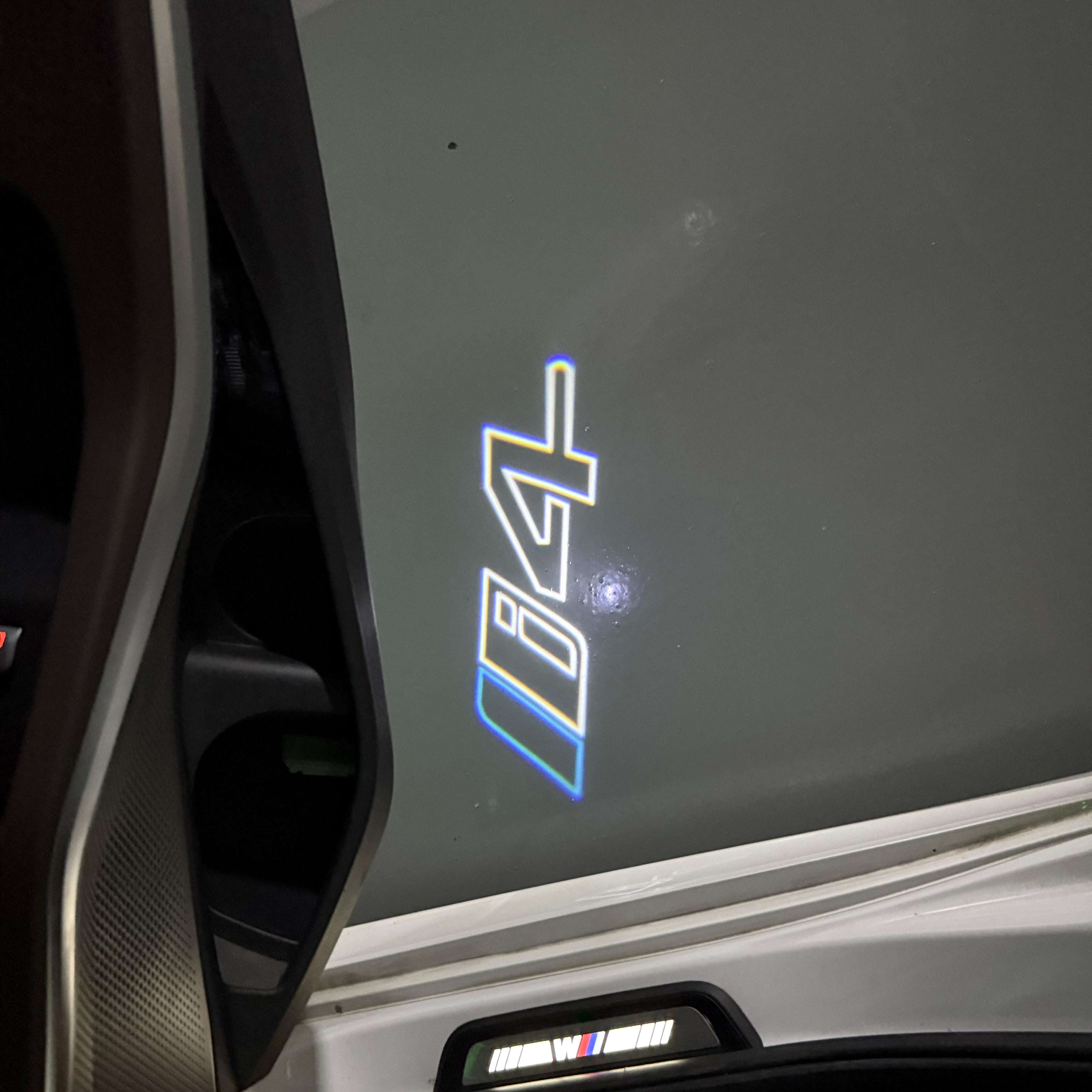 LUCES DE PROYECTOR DEL LOGOTIPO BMW M3 Nr.24 (cantidad 1 = 1 juegos / 2 luces de puerta)