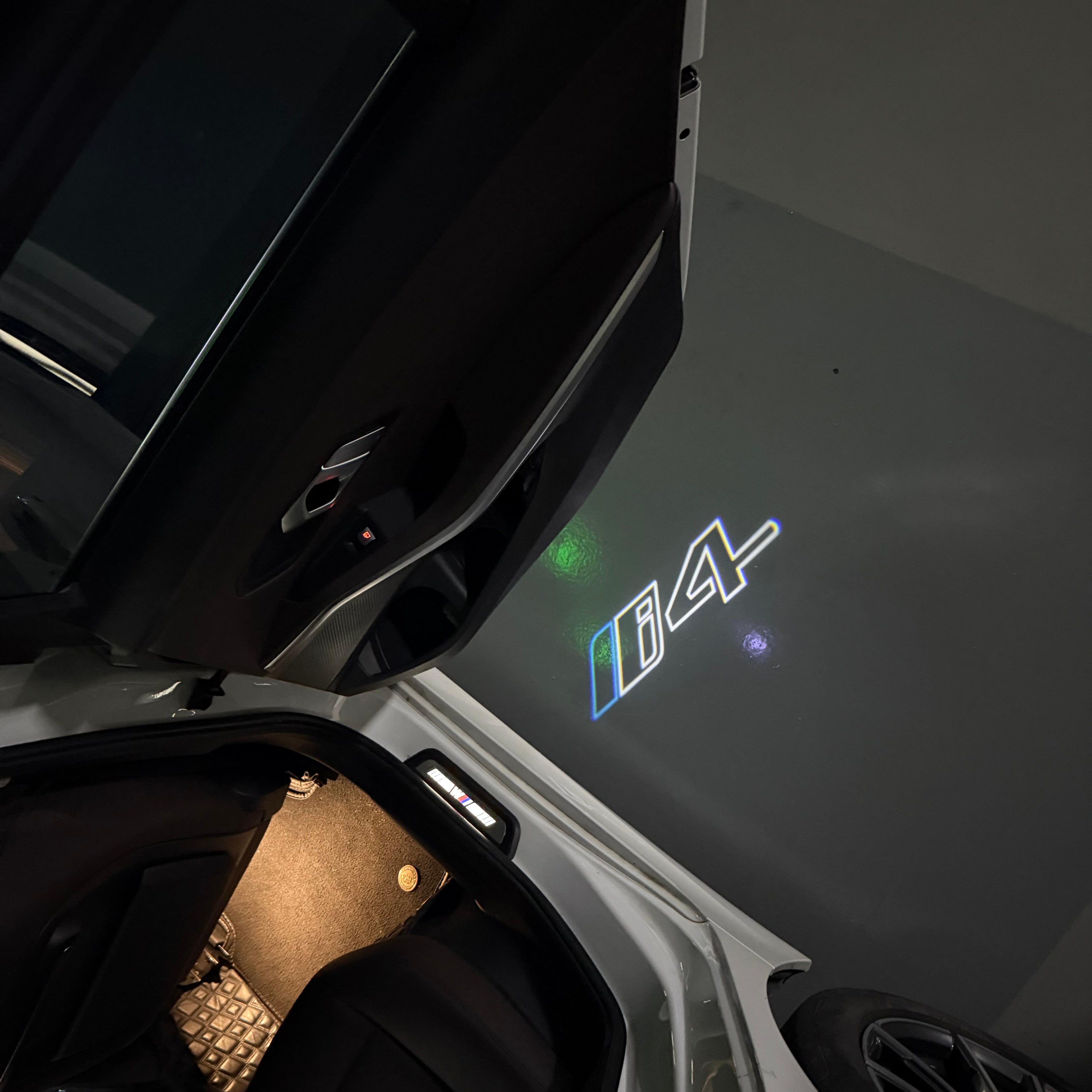LUCES DE PROYECTOR DEL LOGOTIPO BMW M3 Nr.24 (cantidad 1 = 1 juegos / 2 luces de puerta)