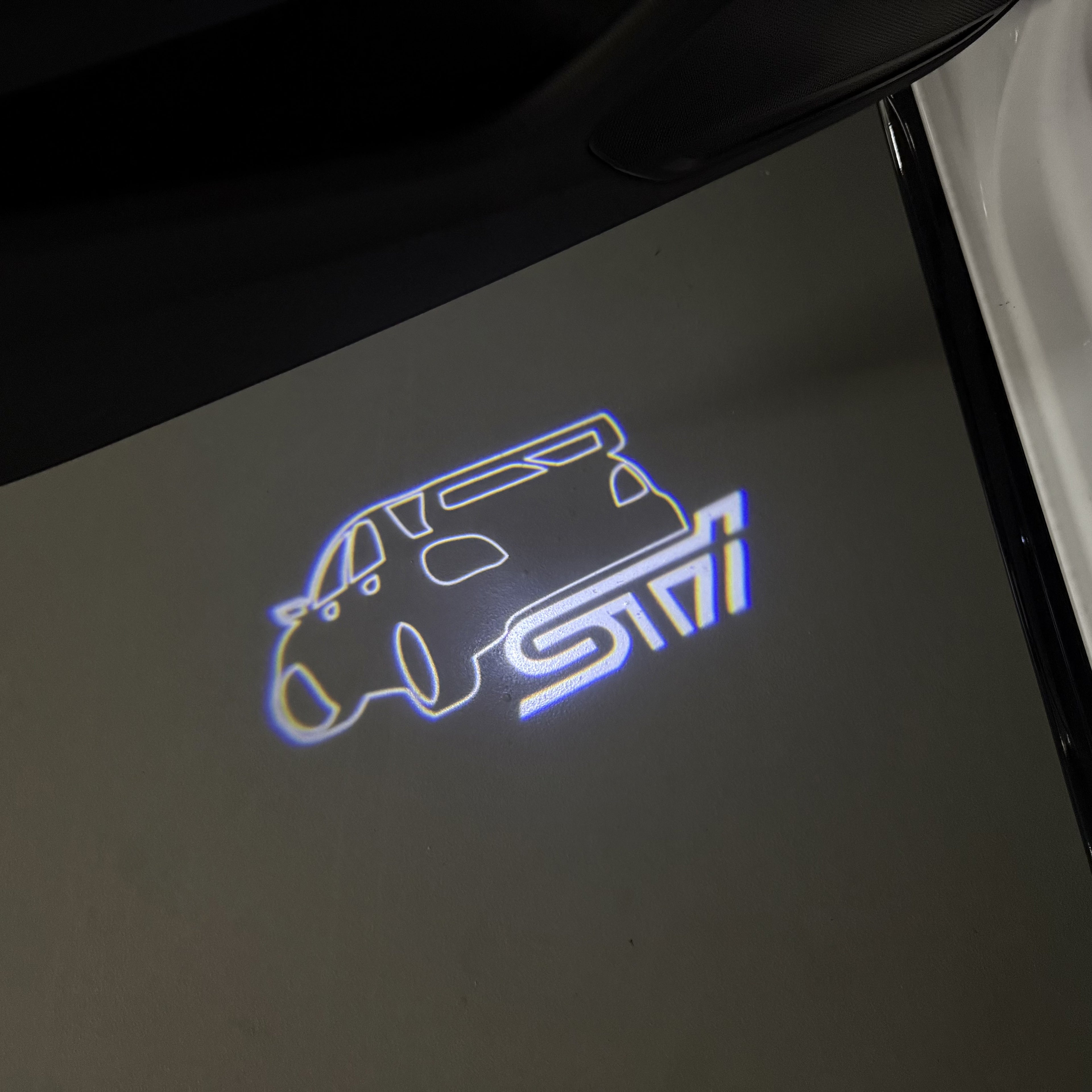 BRZ LOGO PROJECROTR LIGHTS Nr.03 (quantité 1 = 1 ensemble/2 feux de porte)