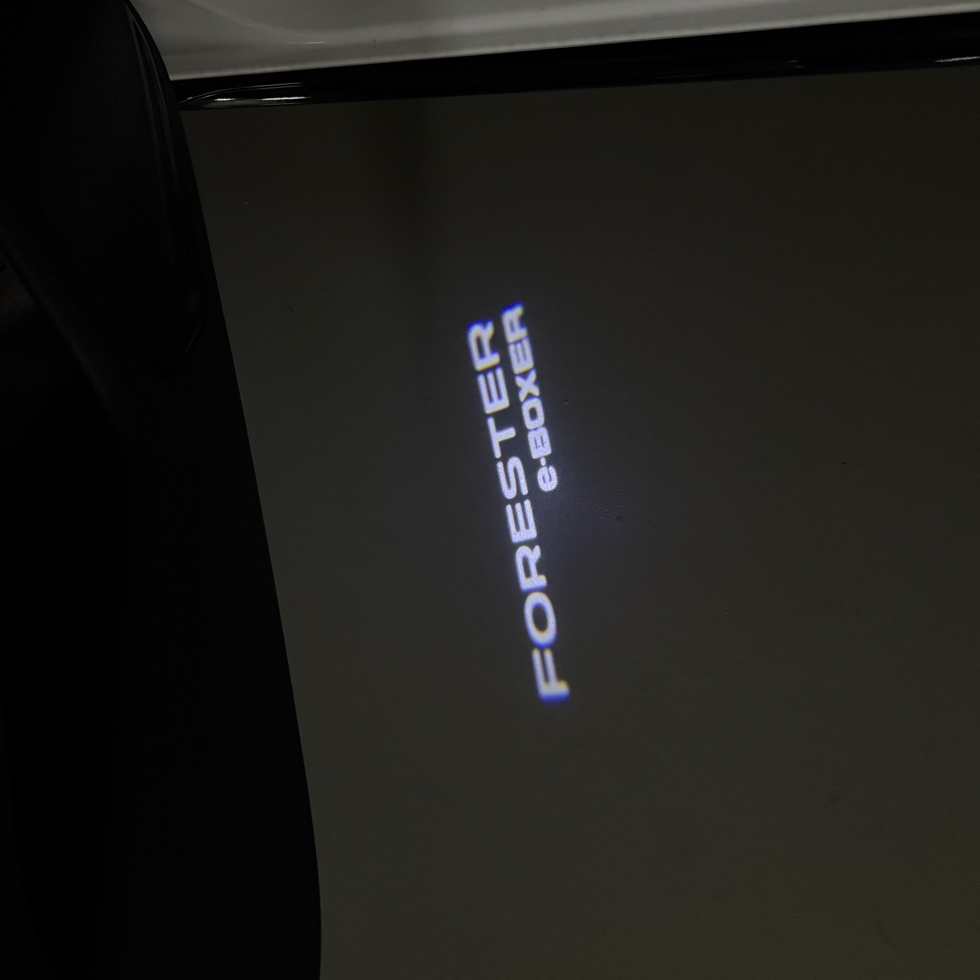 BRZ LOGO PROJECROTR أضواء Nr.03 (الكمية 1 = 1 مجموعات / 2 أضواء الباب)
