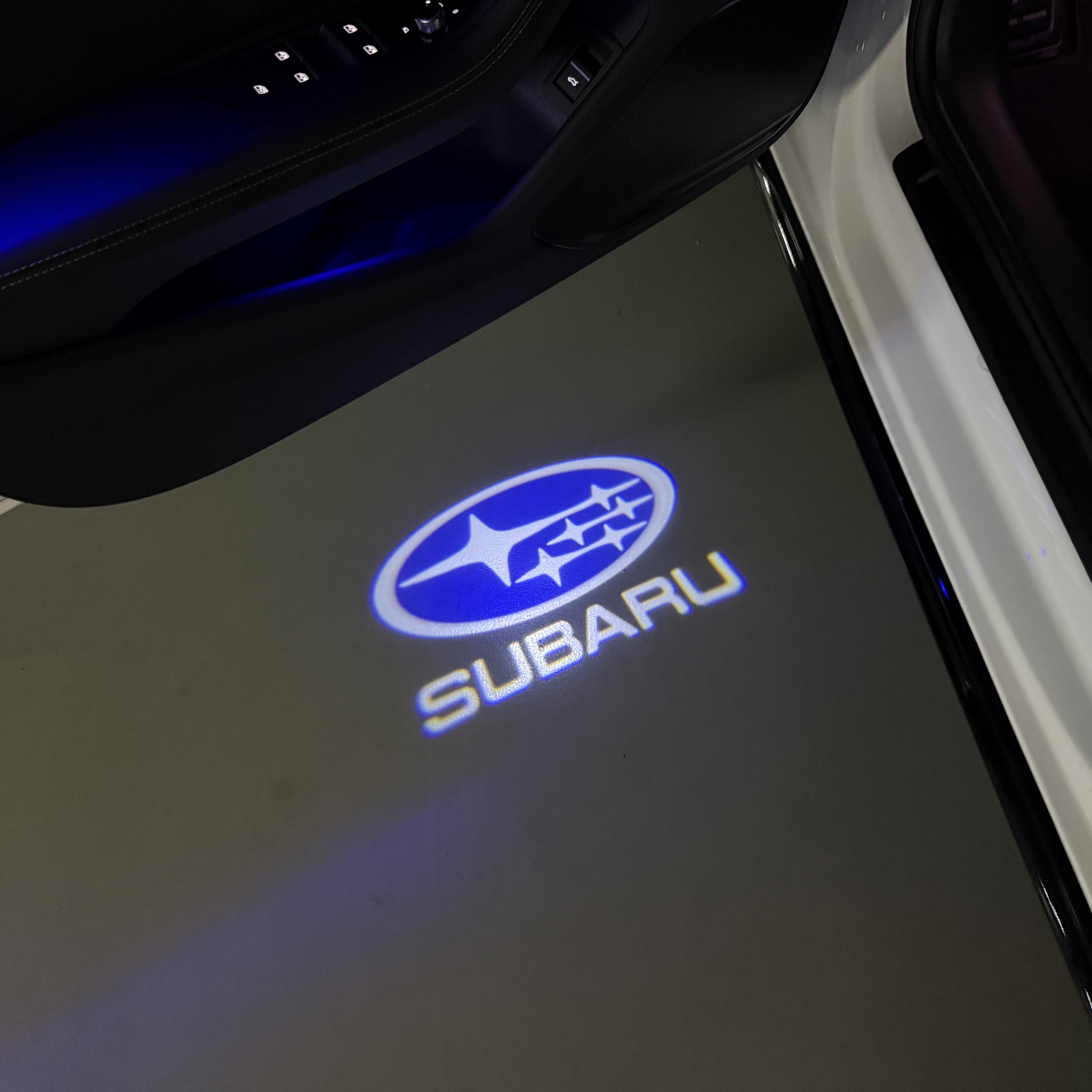 BRZ LOGO PROJECROTR أضواء Nr.03 (الكمية 1 = 1 مجموعات / 2 أضواء الباب)