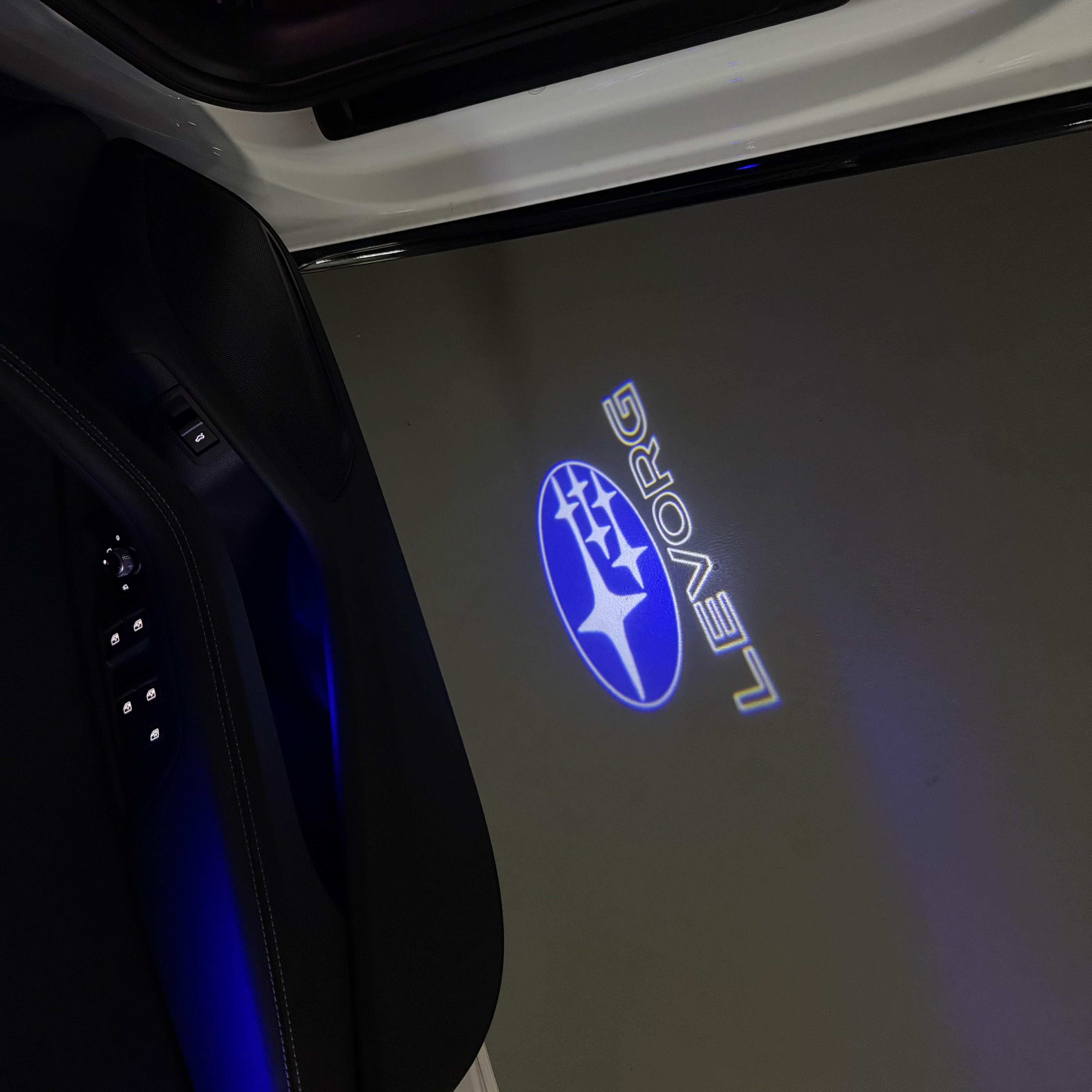 BRZ LOGO PROJECROTR أضواء Nr.03 (الكمية 1 = 1 مجموعات / 2 أضواء الباب)