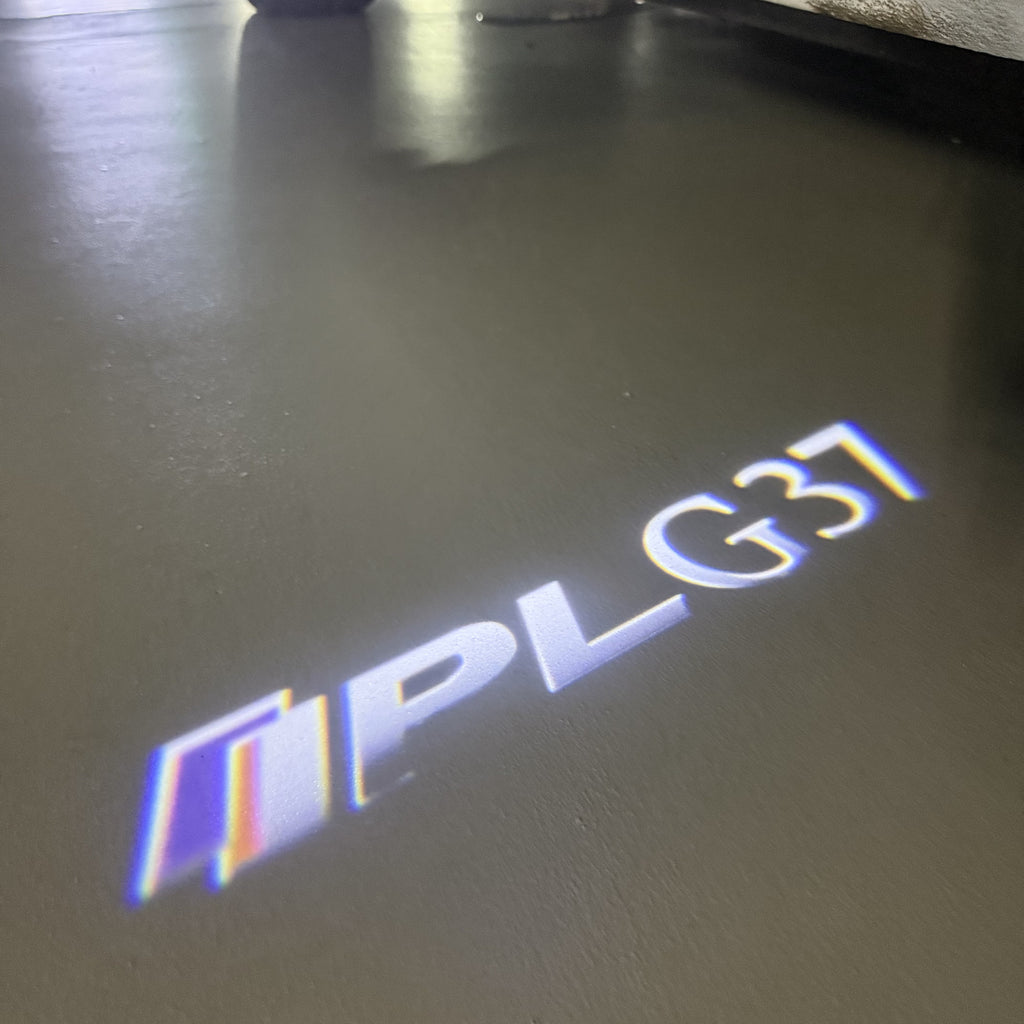 INFINTI QX56 LOGO PROJECROTR LIGHTS Nr.74 (quantité 1 = 1 ensemble/2 feux de porte)
