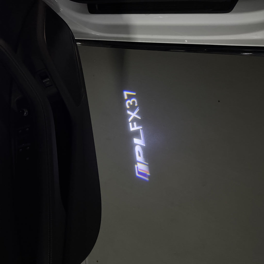 INFINTI QX56 LOGO PROJECROTR LIGHTS Nr.74 (quantité 1 = 1 ensemble/2 feux de porte)