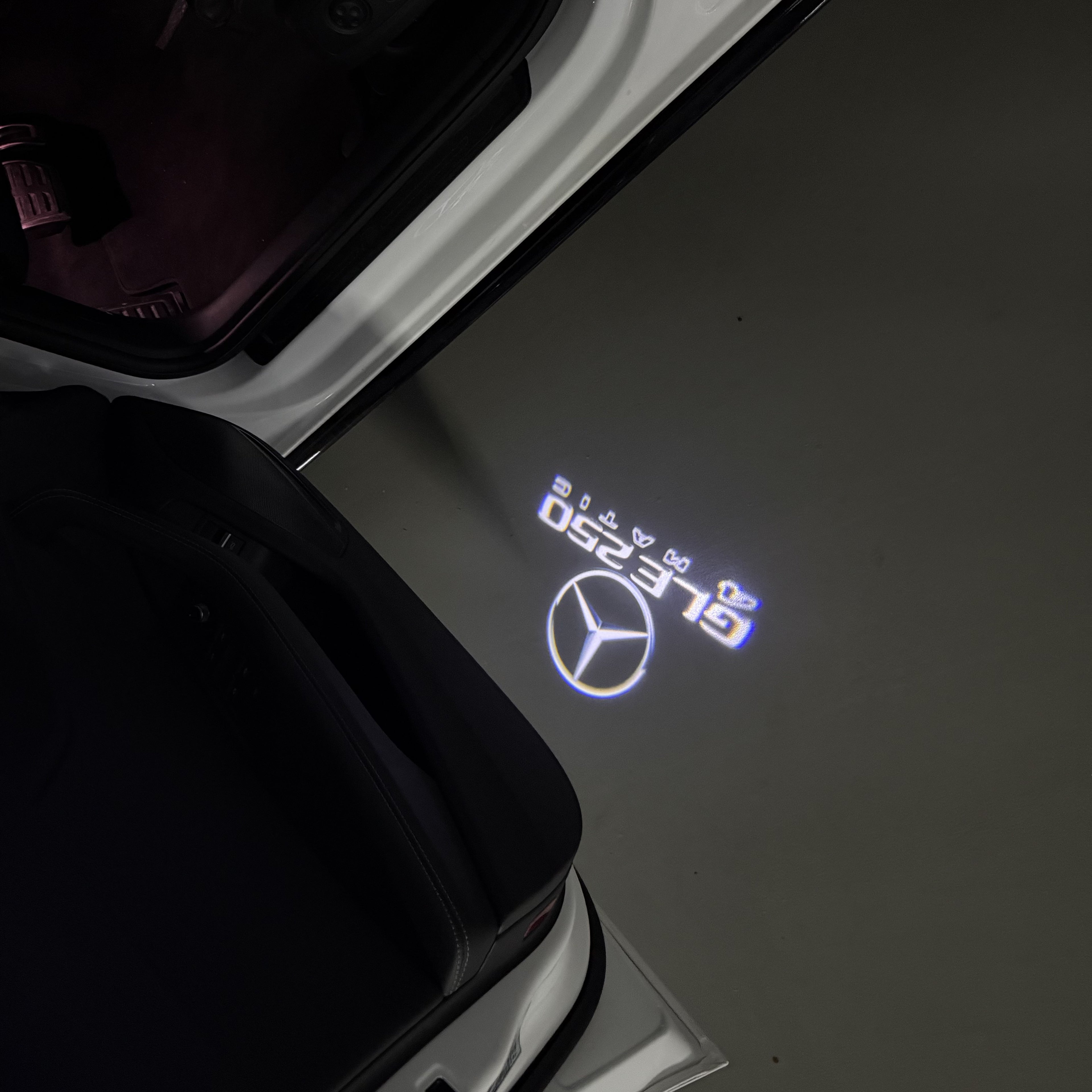 MERCEDES BENZ LOGO PROJECTOT LIGHTS Nr.03 (Menge 1 = 1 Sätze/2 Türleuchten)
