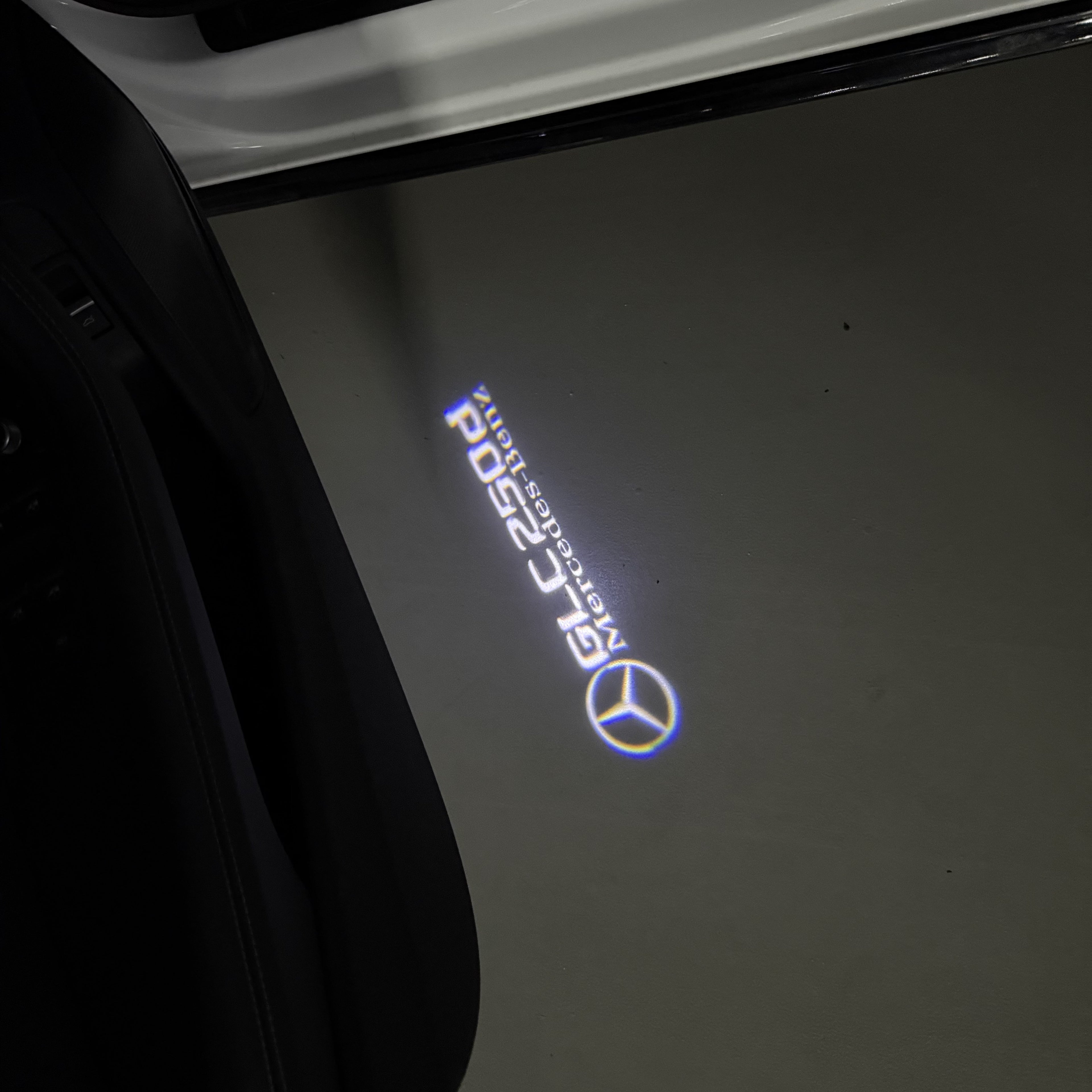 MERCEDES BENZ LOGO PROJECTOT LIGHTS Nr.03 (Menge 1 = 1 Sätze/2 Türleuchten)