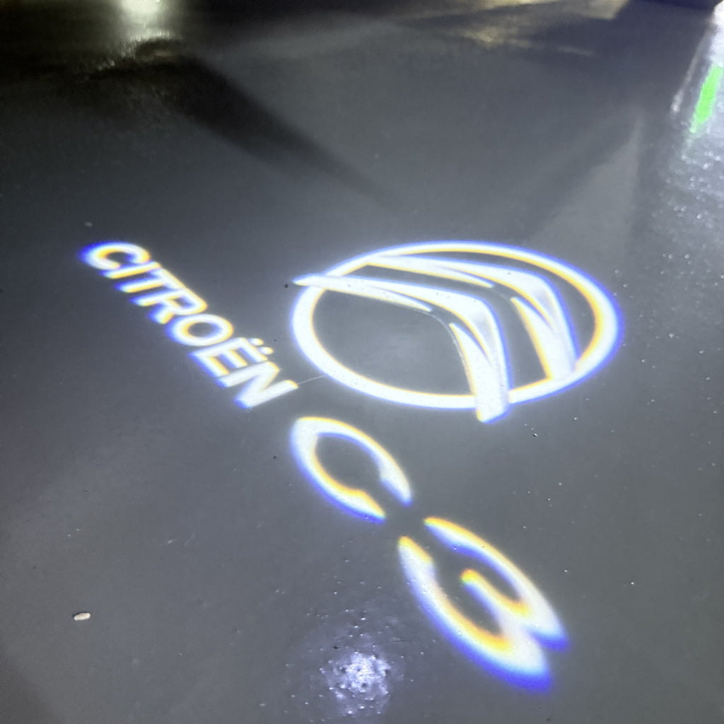 BMW M3 LOGO PROJECTOR LIGHTS Nr.24 (الكمية 1 = 1 مجموعة / 2 أضواء باب)