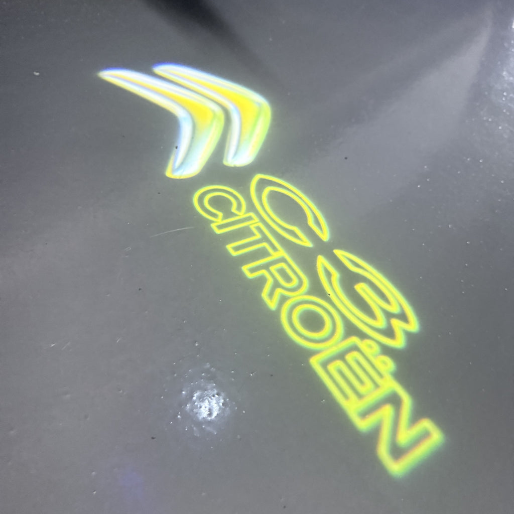 ÉCLAIRAGE DE PROJECTEUR BMW M3 LOGO Nr.24 (quantité 1 = 1 jeux / 2 feux de porte)