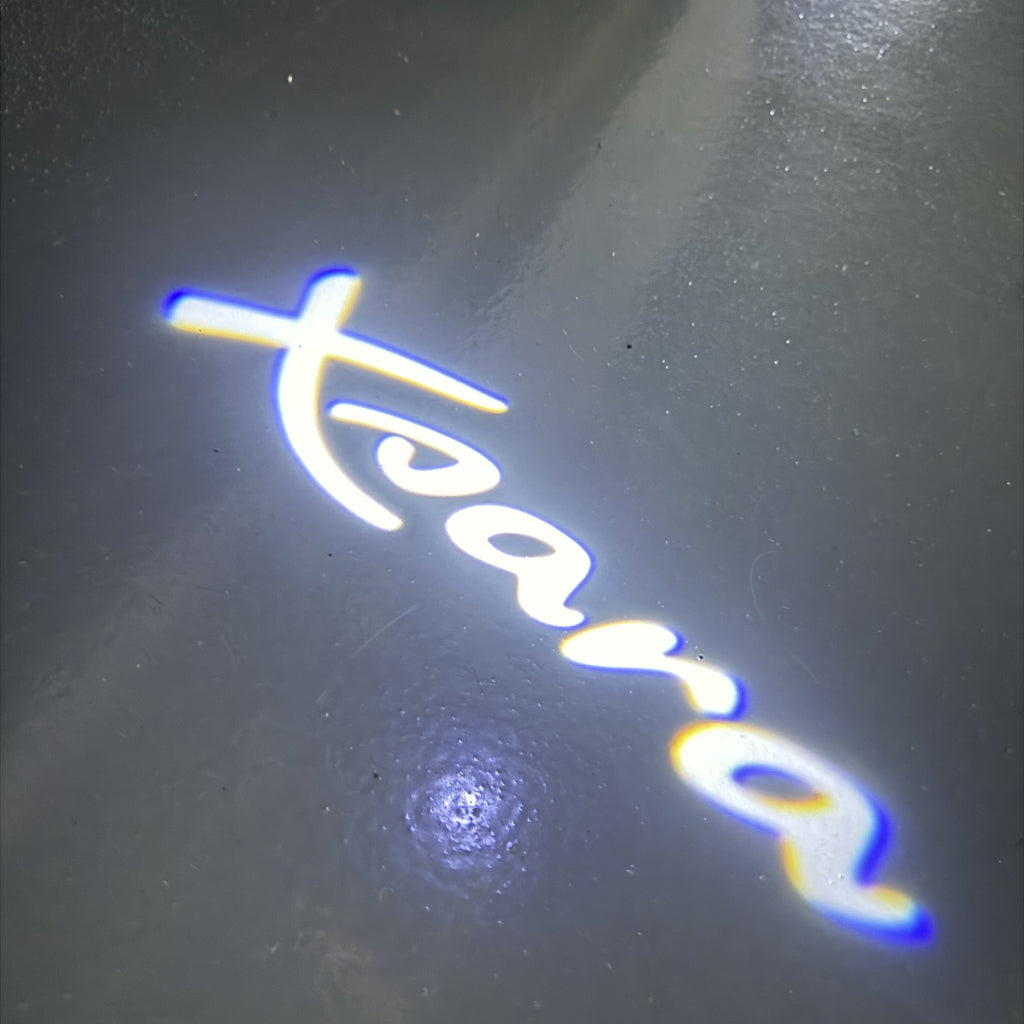 ÉCLAIRAGE DE PROJECTEUR BMW M3 LOGO Nr.24 (quantité 1 = 1 jeux / 2 feux de porte)