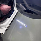 BMW M3 LOGO PROJECTOR LIGHTS Nr.24 (الكمية 1 = 1 مجموعة / 2 أضواء باب)