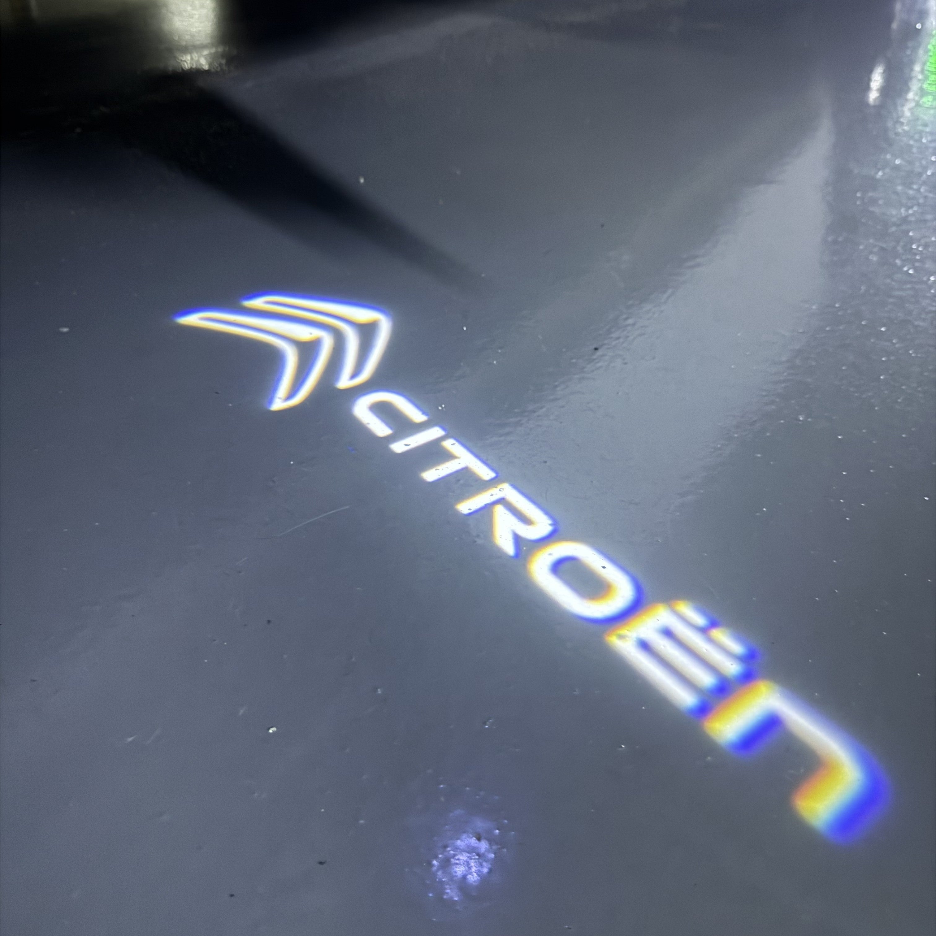 BMW M3 LOGO PROJECTOT LIGHTS Nr.24 (Menge 1 = 1 Sets/2 Türleuchten)