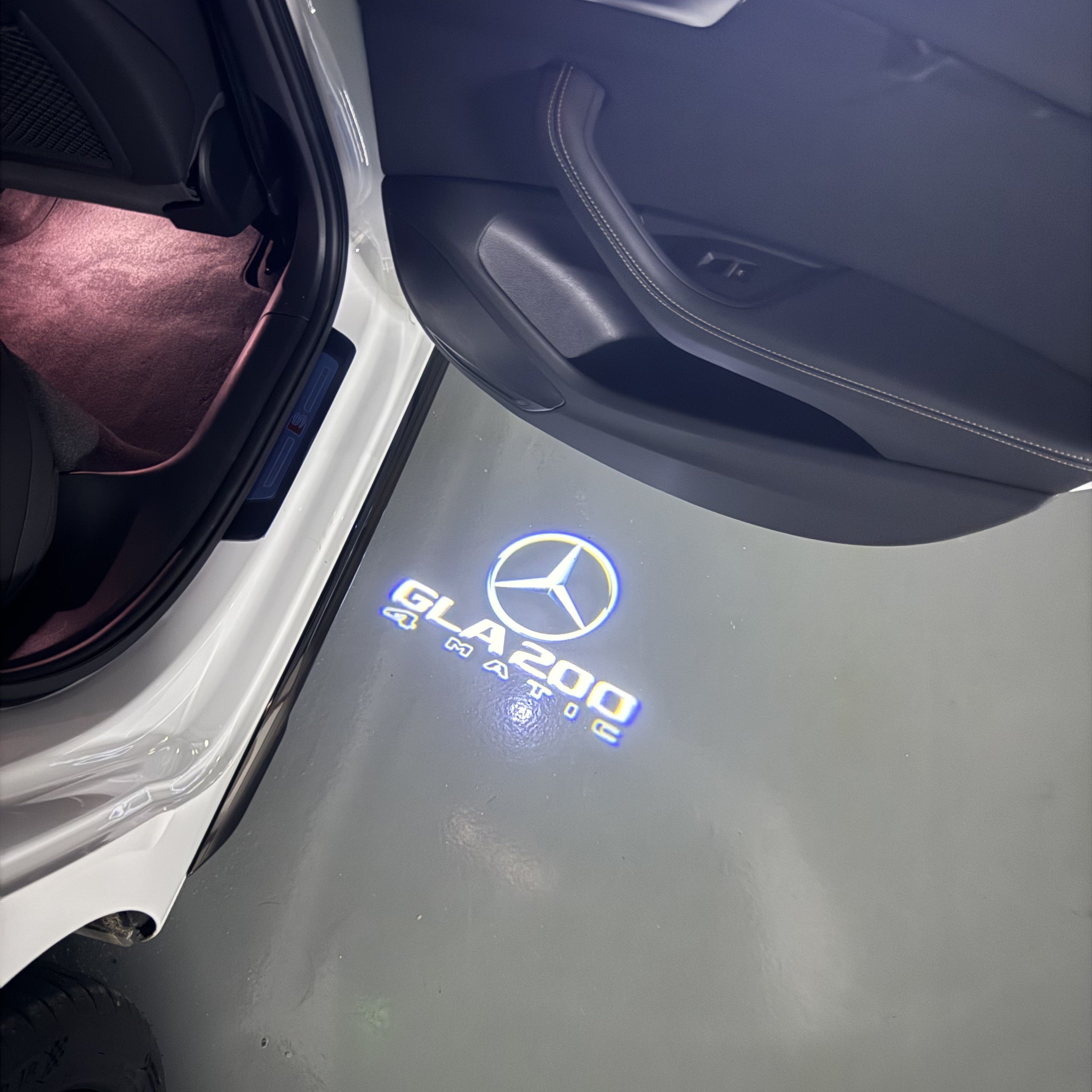 LUCI PROIETTORI LOGO MERCEDES BENZ Nr.03 (quantità 1 = 1 set / 2 luci porta)