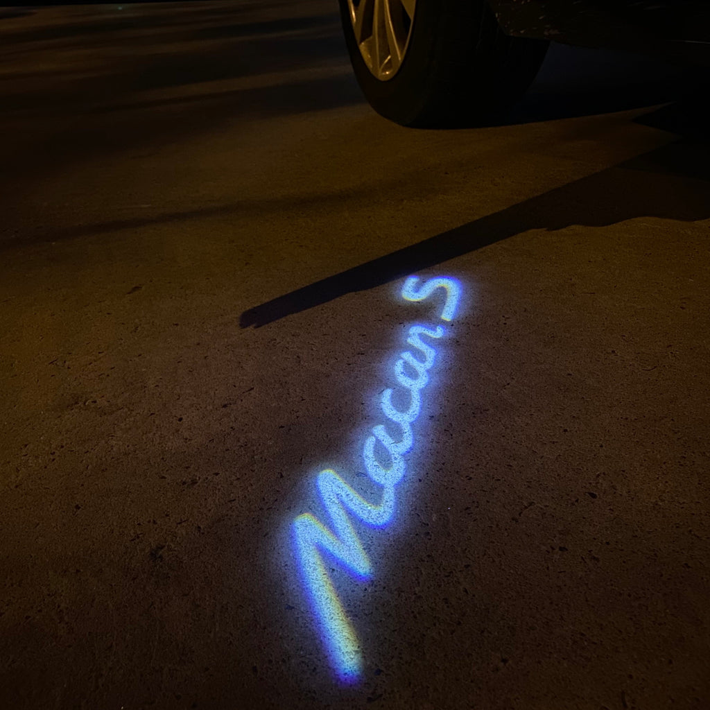 PORSCHE LOGO PROJECTOT LIGHTS Nr.88 (cantidad 1 = 2 logo película / 2 luces de puerta)