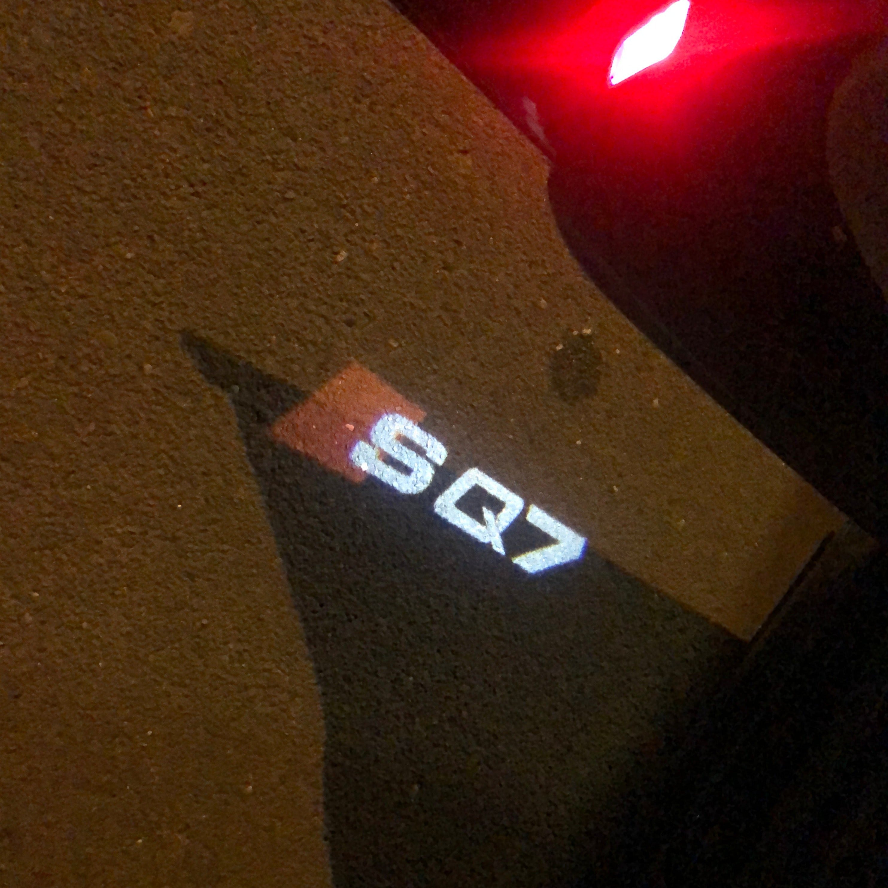 AUDI LOGO PROJECTOT LIGHTS Nr.59 (Menge 1 = 2 Logofolien /2 Türleuchten)