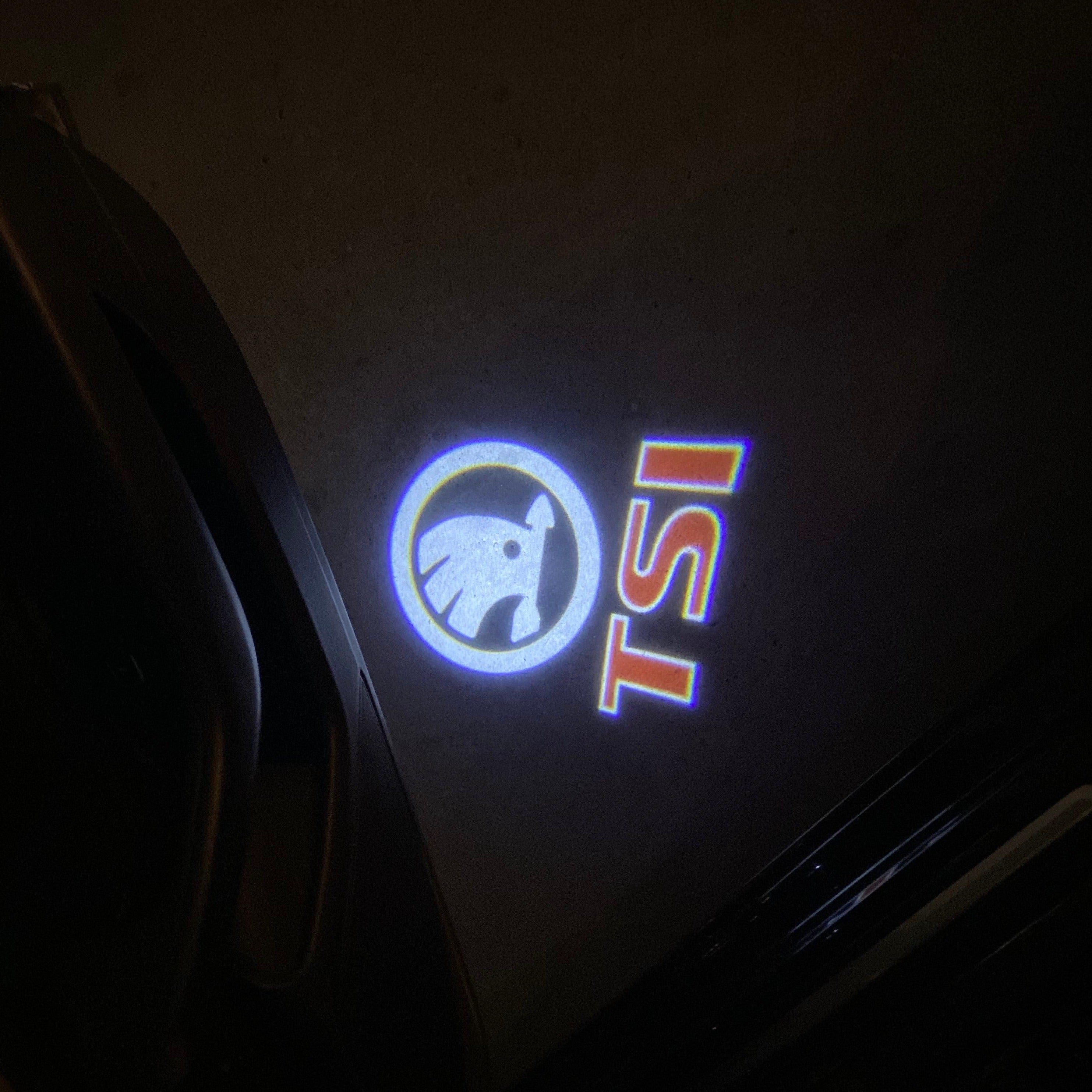 SKODA LOGO PROJECTOT LIGHTS Nr.09 (Menge 1 = 2 Logo Film / 2 Türleuchten)