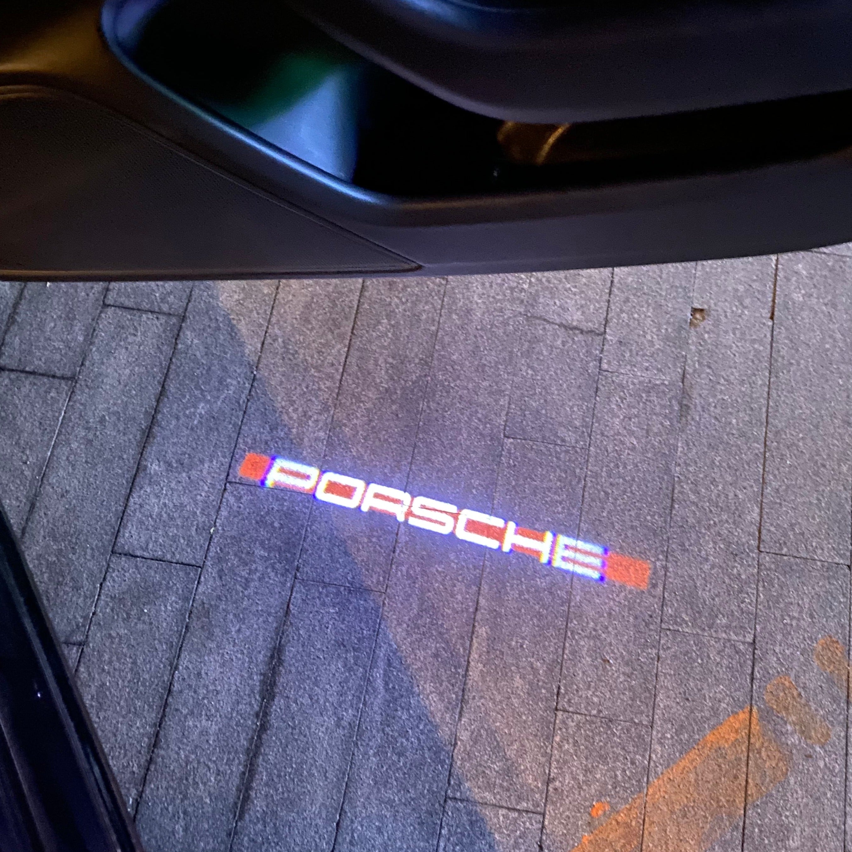 PORSCHE LOGO PROJECTOT LIGHTS Nr.74 (quantité 1 = 2 Logo Film / 2 feux de porte)