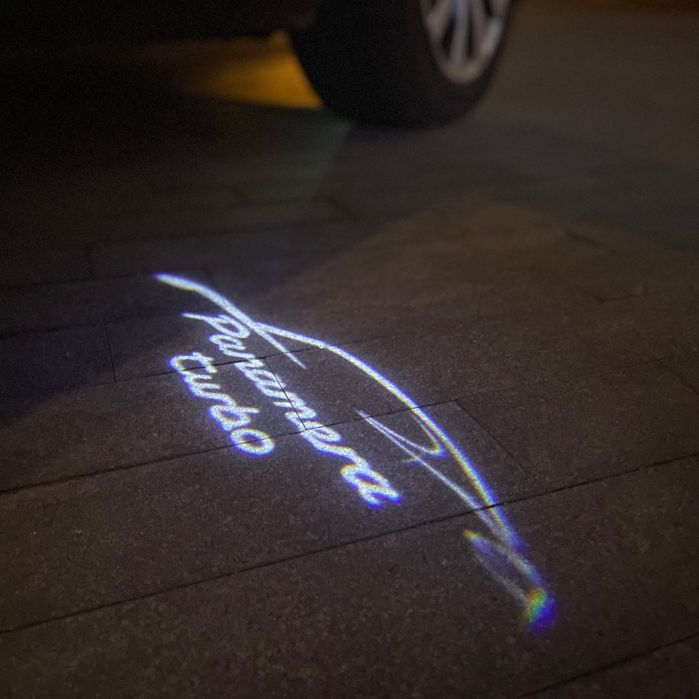 PROJECTEURS PORSCHE LOGO Nr.84 (quantité 1 = 2 Film Logo / 2 feux de porte)