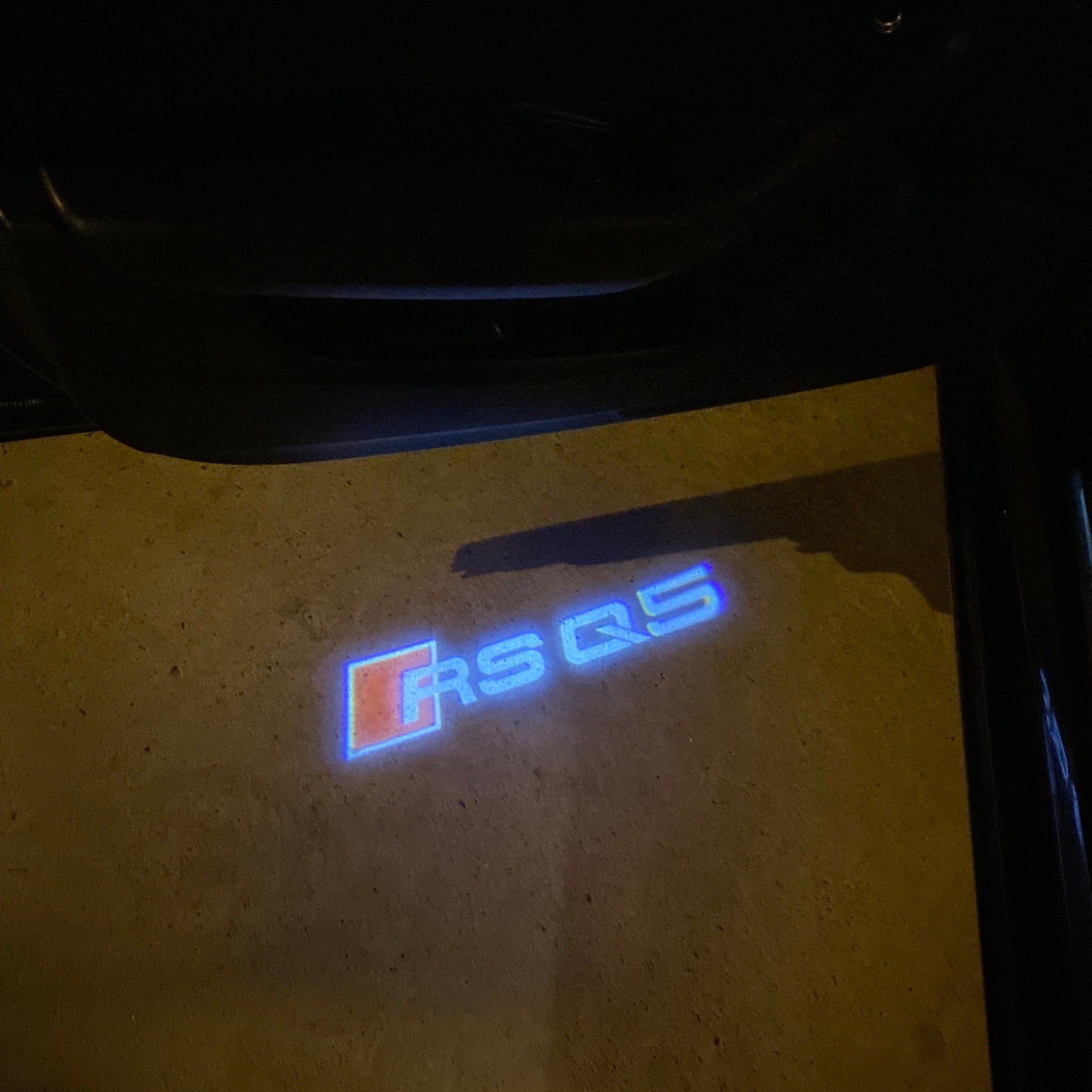 AUDI LOGO PROJECTOT LIGHTS Nr.19 (Menge 1 = 2 Logo Folien /2 Türleuchten)
