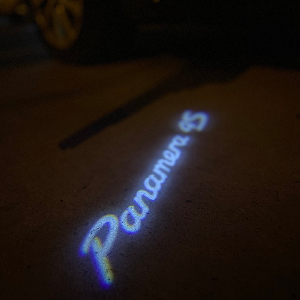PORSCHE LOGO PROJECTOT LIGHTS Nr.84 (cantidad 1 = 2 logo película / 2 luces de puerta)