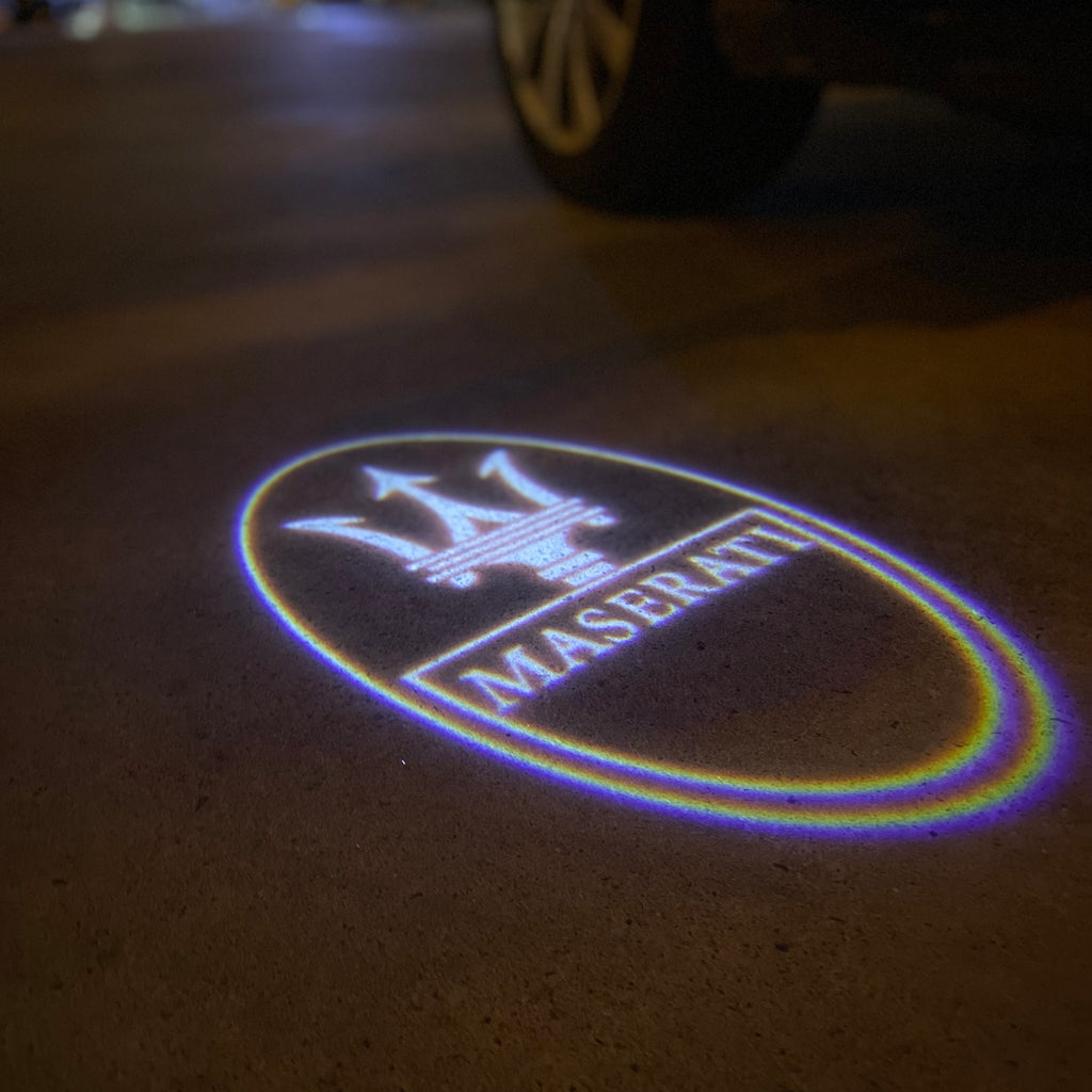 Maserati LOGO PROJECROTR LIGHTS Nr.01 (quantità 1 = 1 set / 2 luci porta)