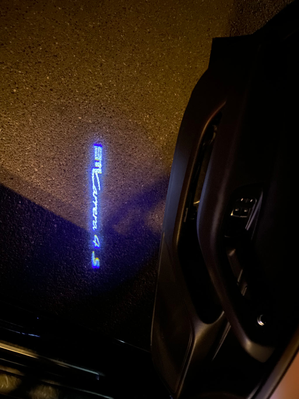 PORSCHE LOGO PROJECTOT LIGHTS Nr.80 (cantidad 1 = 2 logo película / 2 luces de puerta)