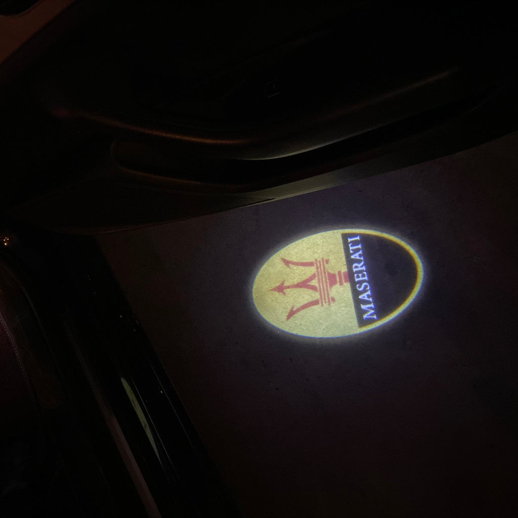 Maserati LOGO PROJECROTR LIGHTS Nr.01 (quantité 1 = 1 jeux / 2 feux de porte)