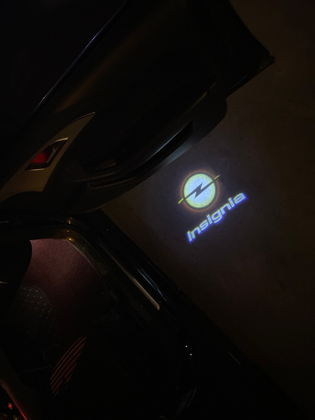 Opel Insignia LOGO PROJECROTR LIGHTS Nr.01 (Menge 1 = 1 Sets/2 Türleuchten)