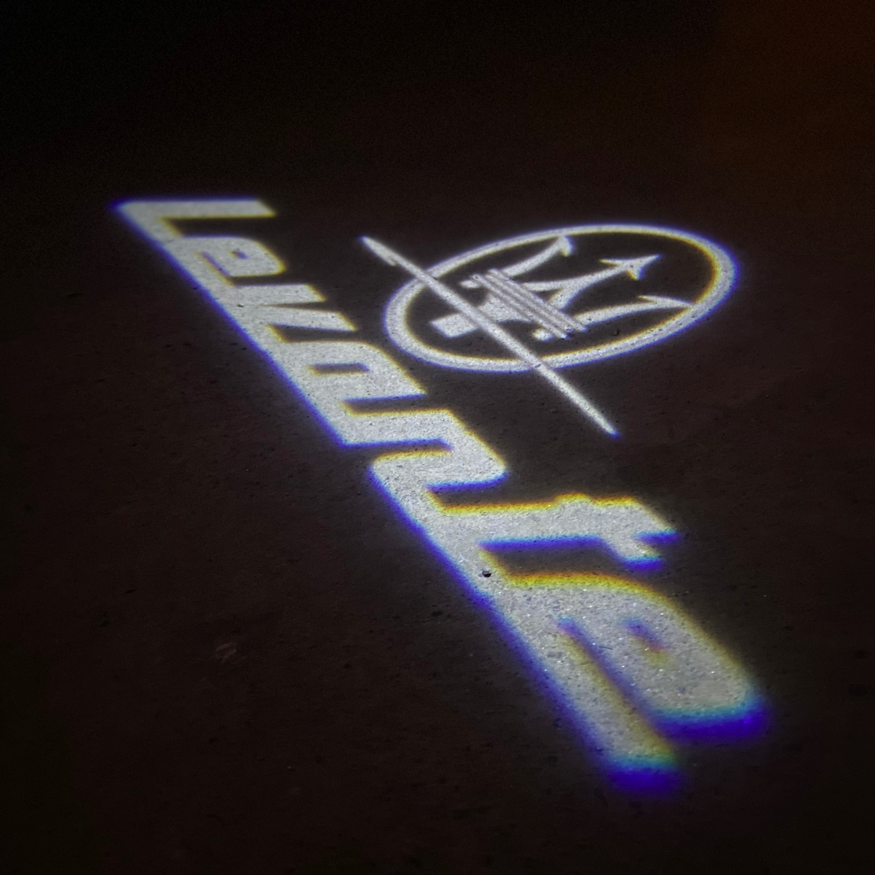 مازيراتي LOGO PROJECROTR أضواء Nr.01 (الكمية 1 = 1 مجموعات / 2 أضواء الباب)