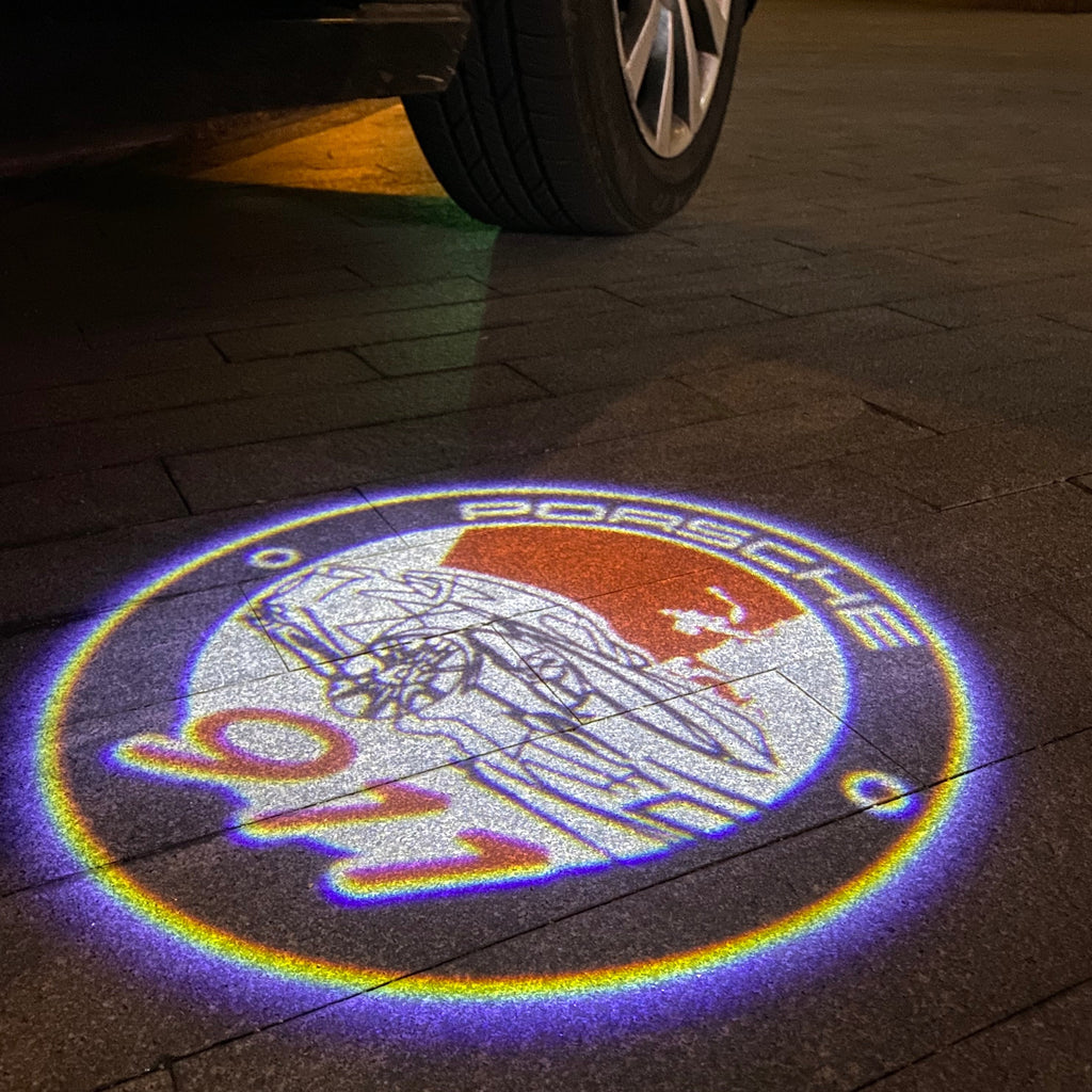 PORSCHE LOGO PROJECTOR LIGHTS Nr.47 (Menge 1 = 2 Logo Film / 2 Türlichter)