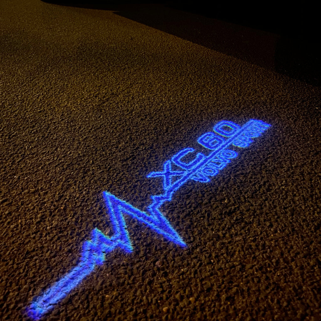 XC 60 LOGO PROJECROTR LIGHTS Nr.43 (Menge 1 = 2 Logo Film / 2 Türleuchten)