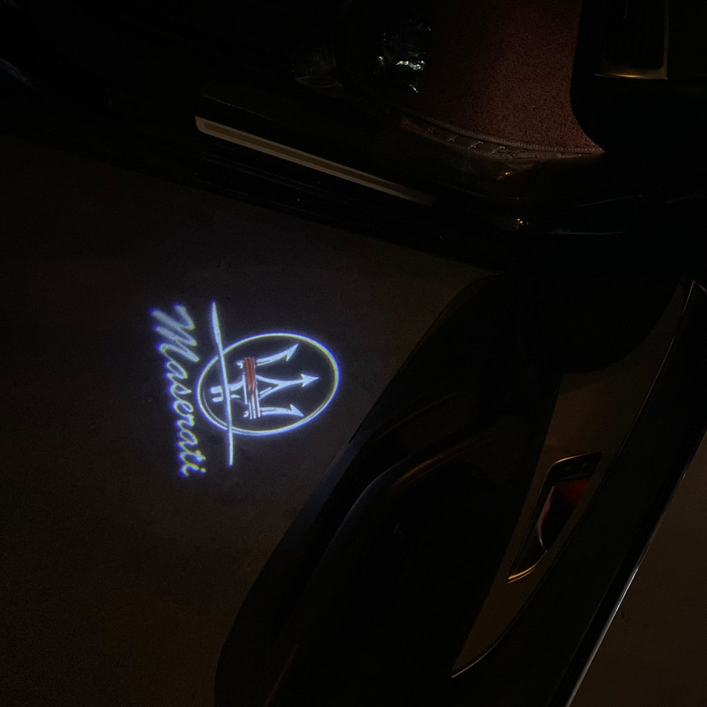 Maserati LOGO PROJECROTR LIGHTS Nr.01 (quantité 1 = 1 jeux / 2 feux de porte)