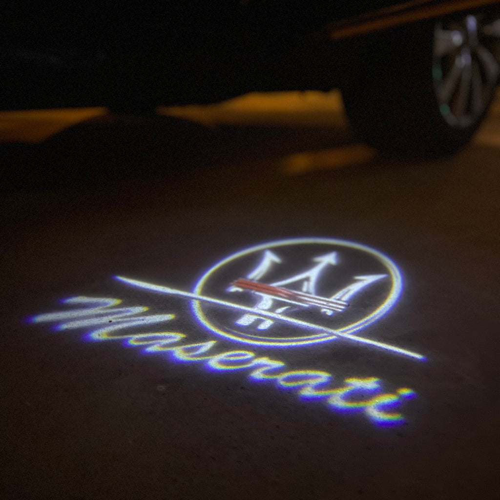 Maserati LOGO PROJECROTR LIGHTS Nr.01 (quantité 1 = 1 jeux / 2 feux de porte)