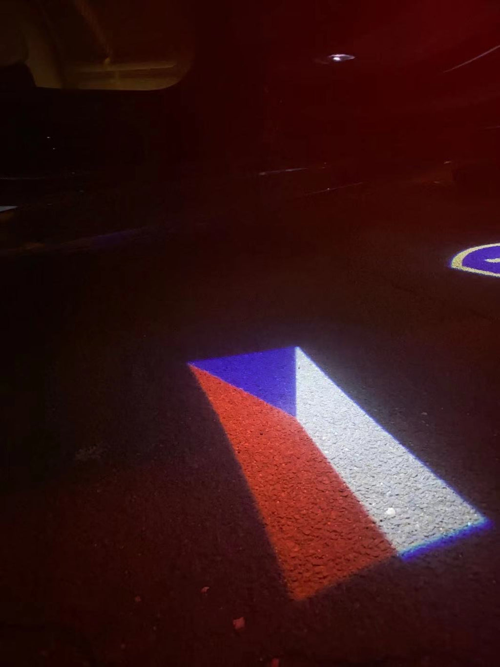 République tchèque Česká republika National Flag logo (quantité 1 = 1 ensembles / 2 film logo / Peut remplacer des lumières d’autres logos )