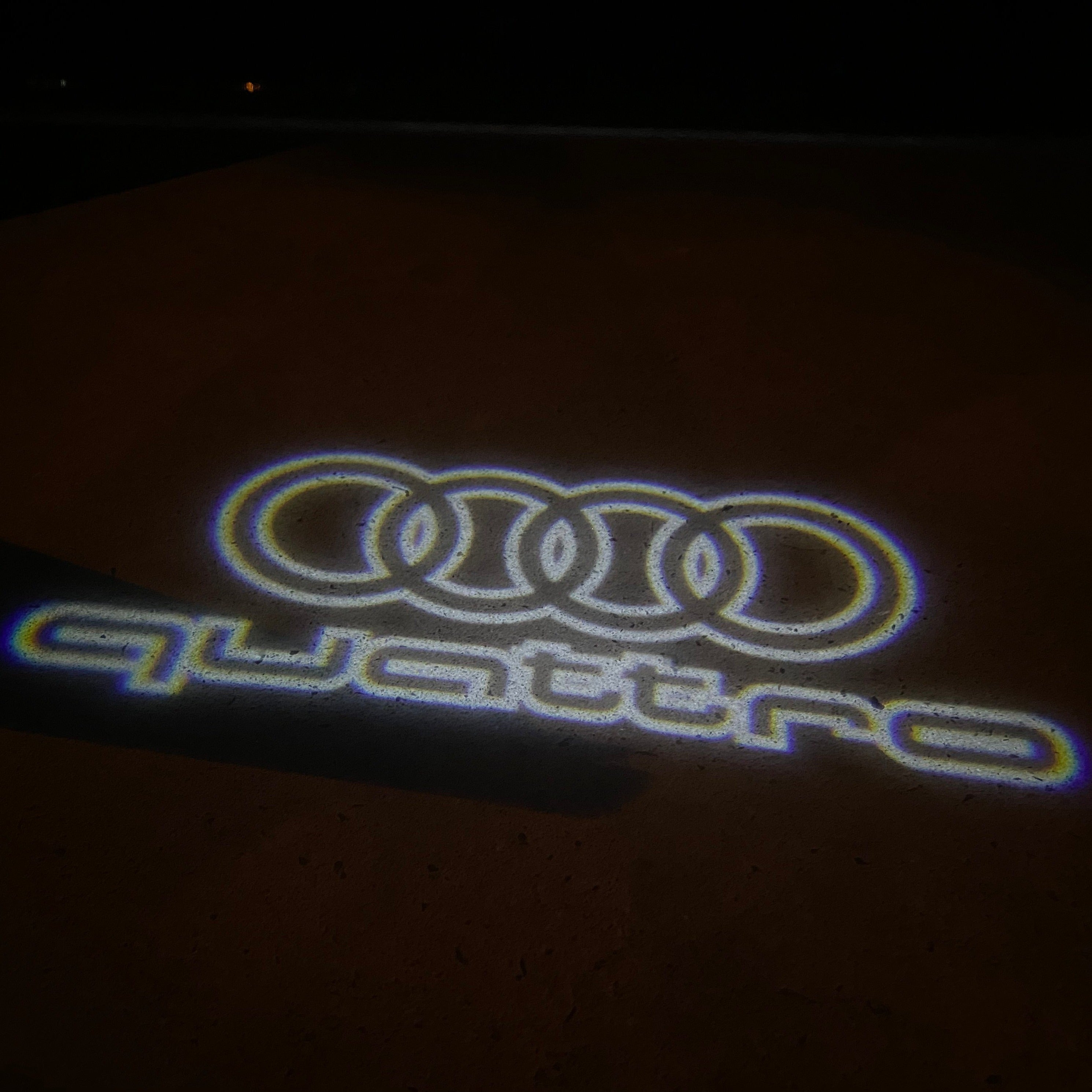 AUDI LOGO PROJECTOT LIGHTS Nr.19 (Menge 1 = 2 Logo Folien /2 Türleuchten)