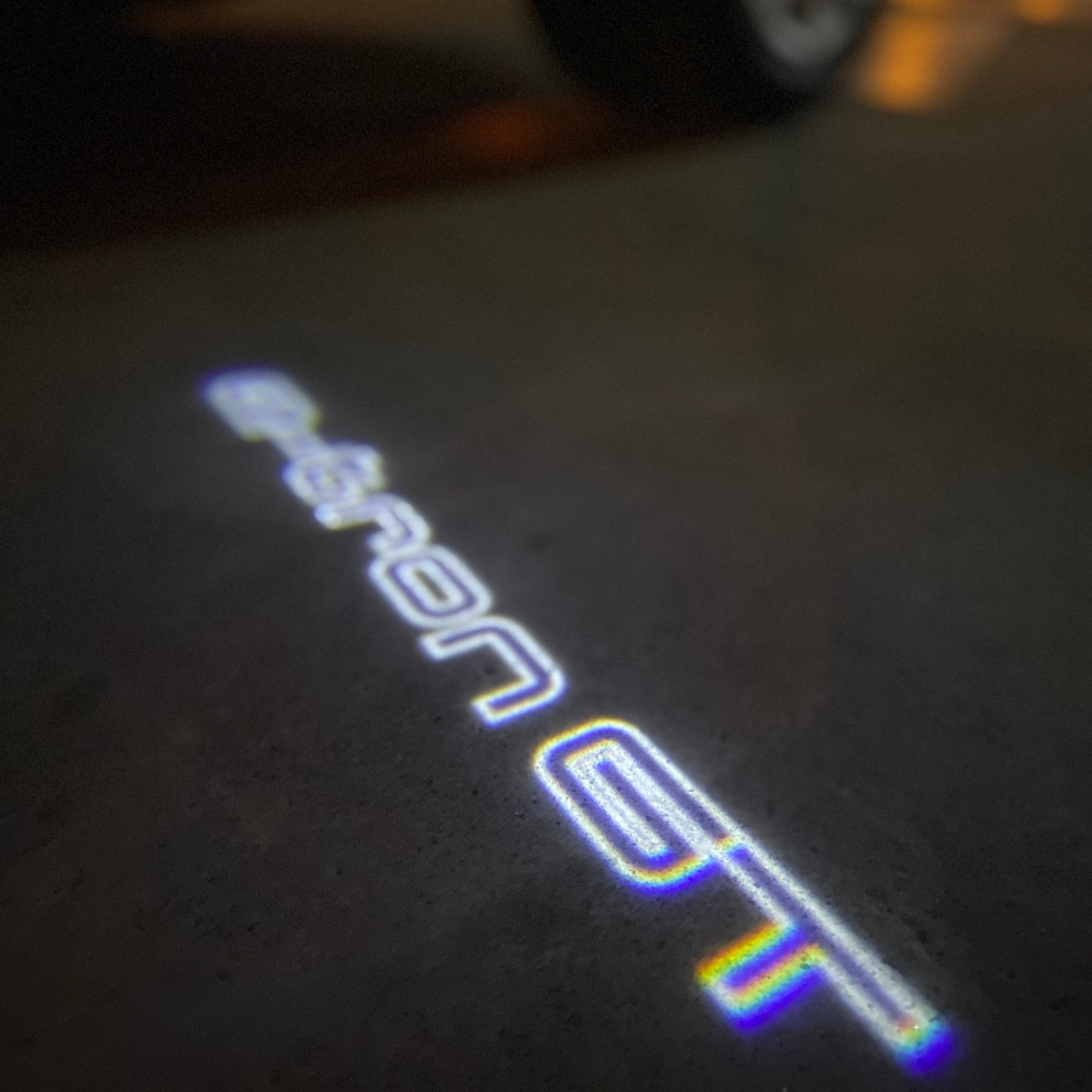 AUDI LOGO PROJECTOT LIGHTS Nr.19 (الكمية 1 = 2 Logo Films /2 أضواء الباب)