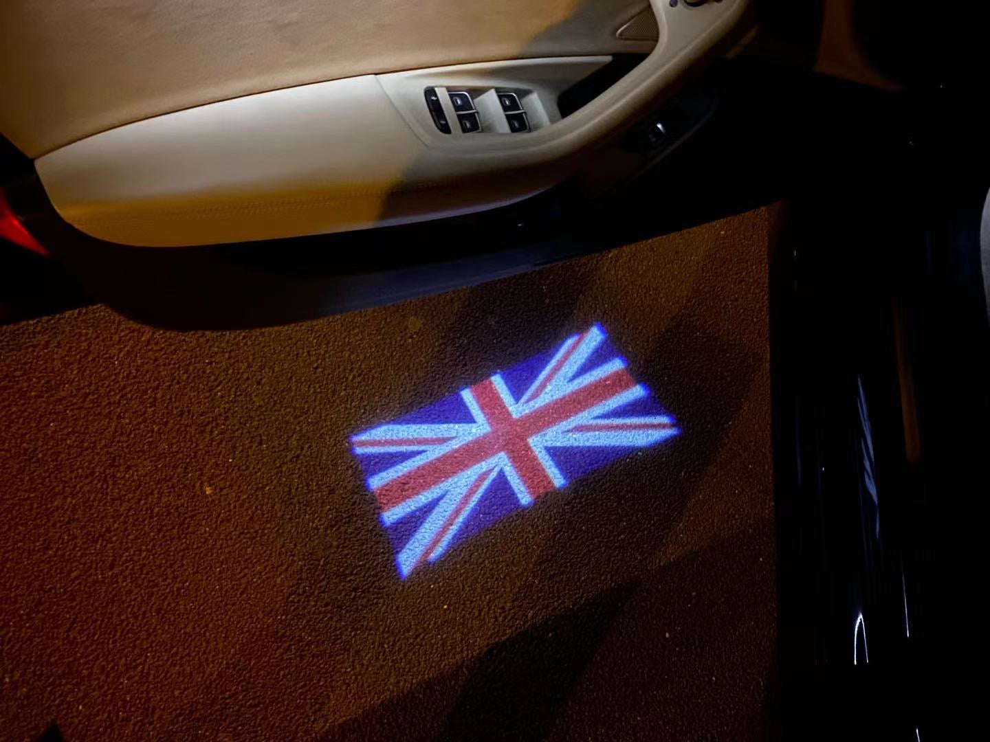 Regno Unito National Flag logo (quantità 1 = 1 set / 2 logo film / Can replace of lights other logos)