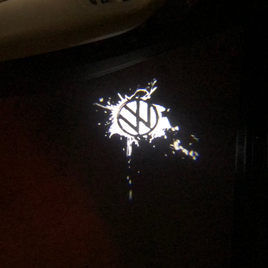 Logotipo de VW Nr. 11 (cantidad 1 = 2 películas con logotipo /2 luces de puerta)