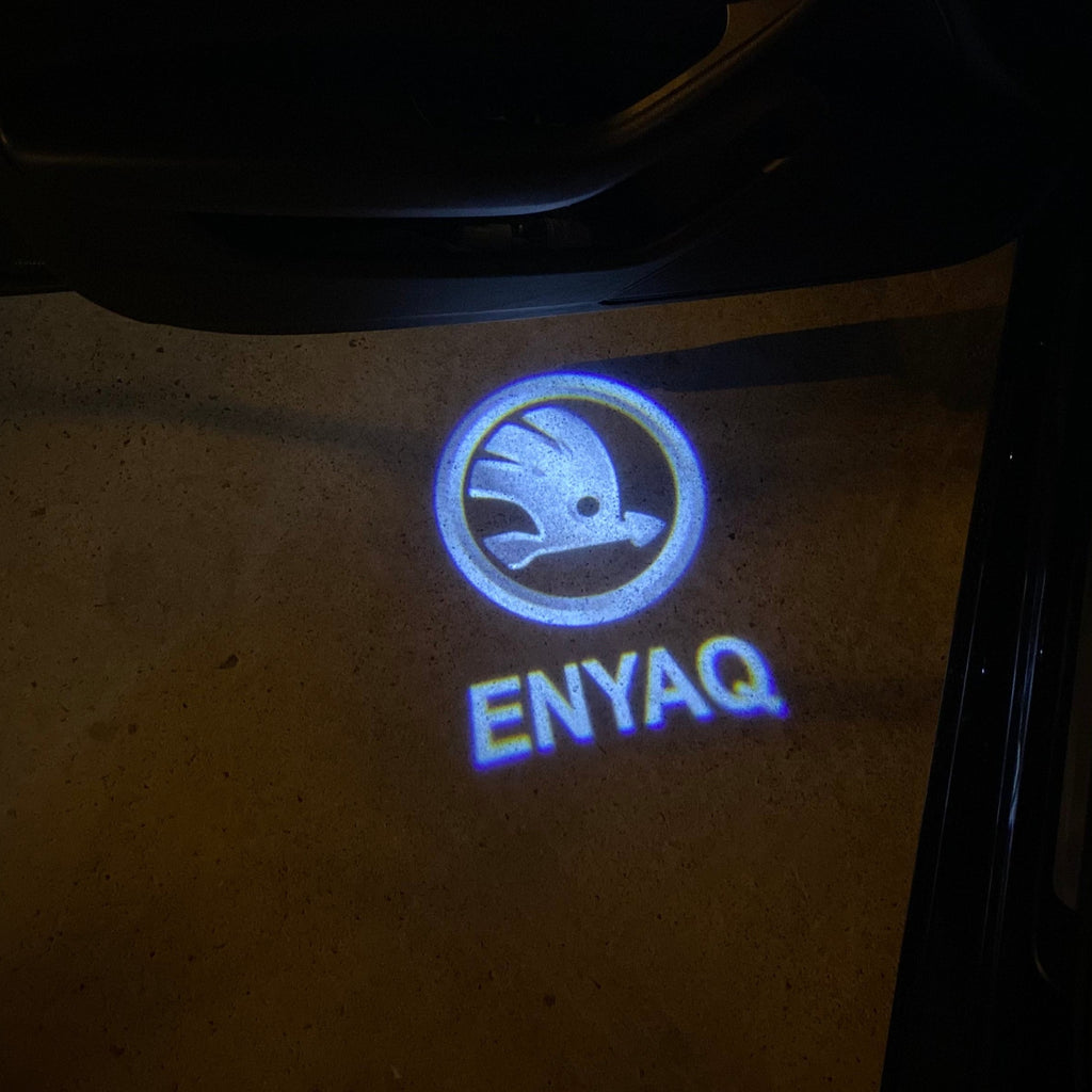 رحلات SKODA LOGO LGOTOT lights Nr.43 (الكمية 1 = 2 Logo Film / 2 oP lights)