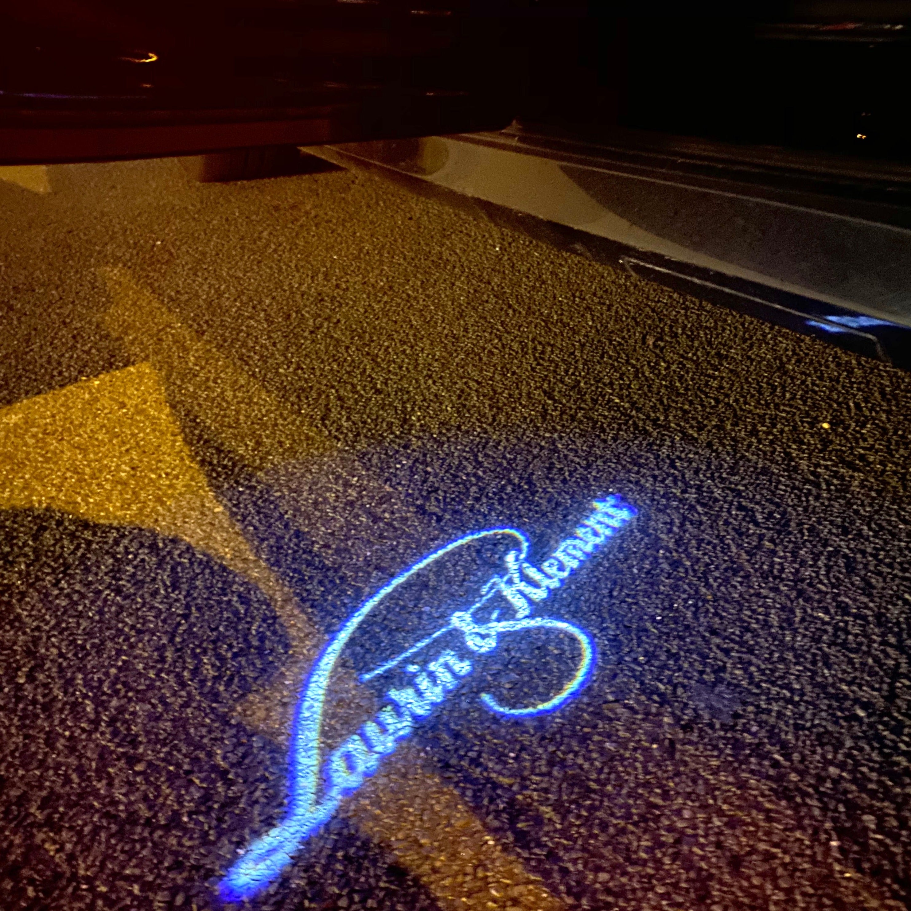 سكودا لورين وكليمنت LOGO PROJECTOR LIGHTS Nr.19 (الكمية 1 = 2 شعار فيلم / 2 باب)