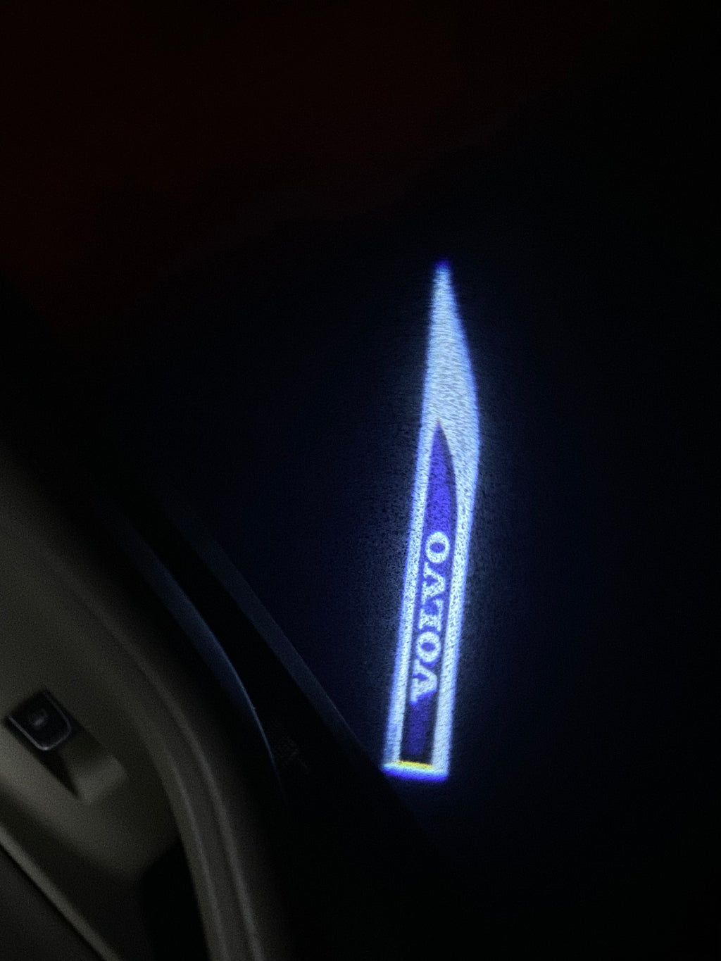 Volvo LOGO PROJECROTR LIGHTS Nr.139 (cantidad 1 = 2 logo película / 2 luces de puerta)