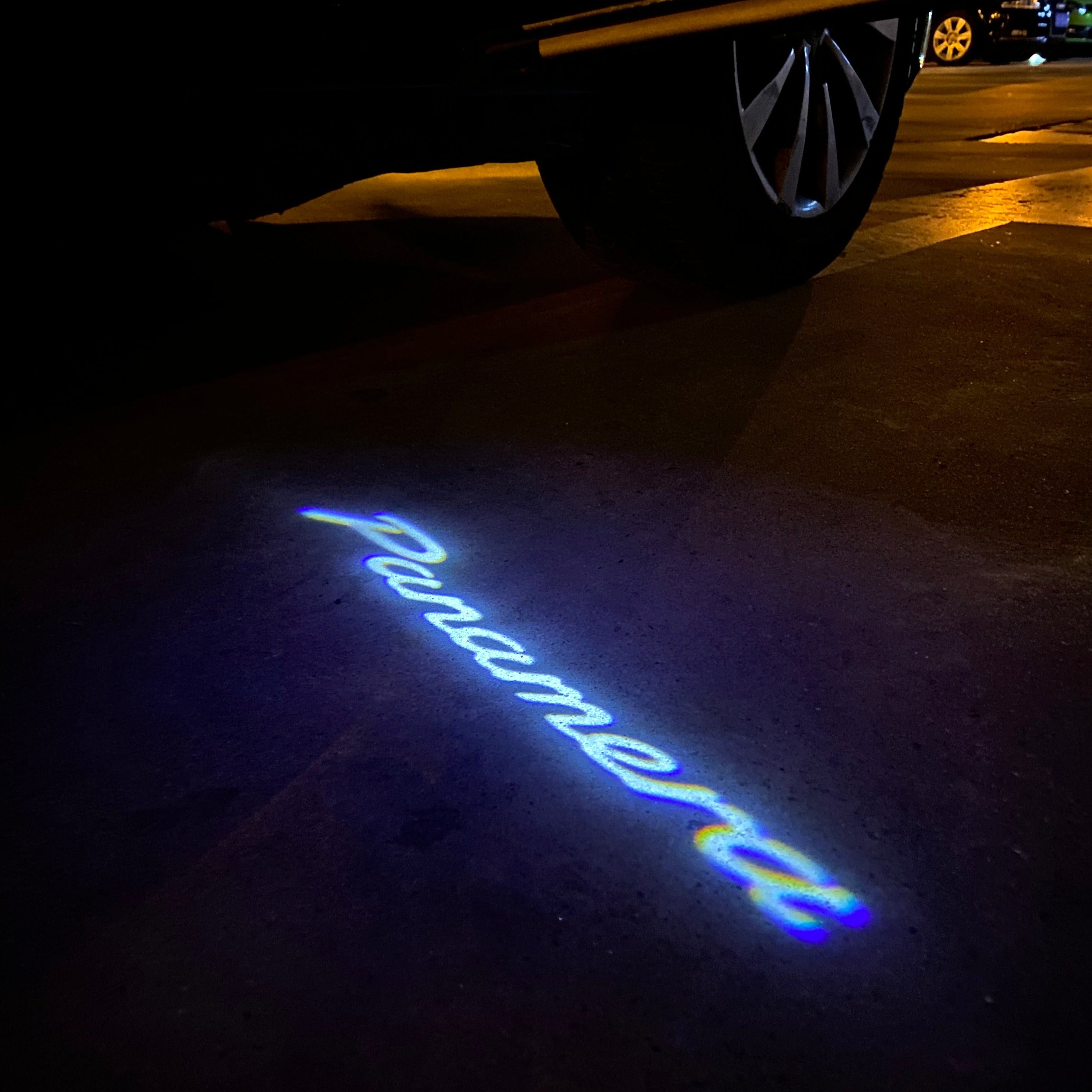 PROJECTEURS PORSCHE LOGO Nr.84 (quantité 1 = 2 Film Logo / 2 feux de porte)