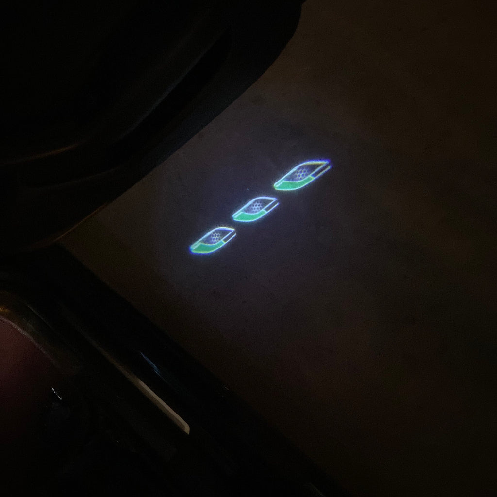 Maserati LOGO PROJECROTR LIGHTS Nr.01 (Anzahl 1 = 1 Sets / 2 Türleuchten)