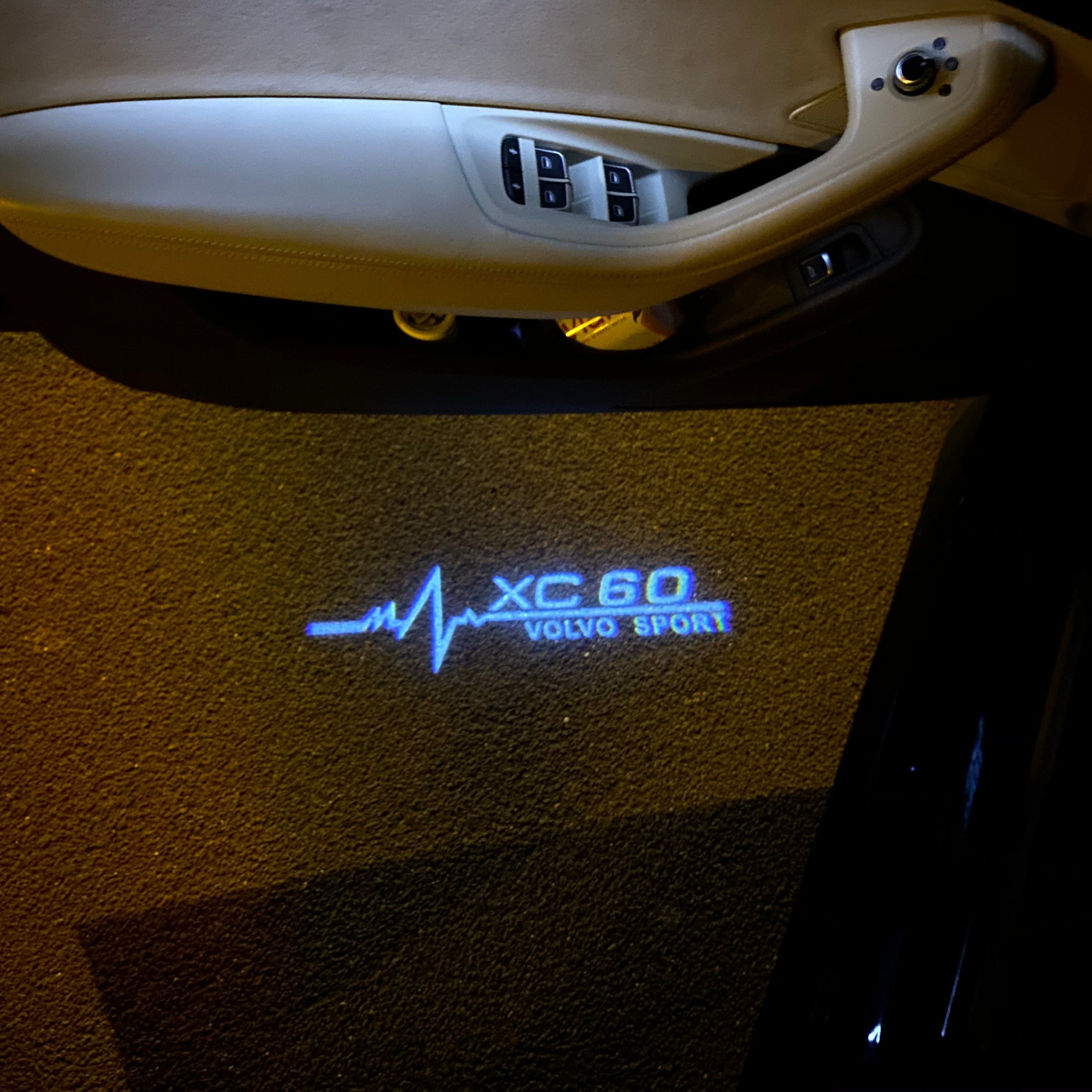 XC 60 LOGO PROJECROTR أضواء Nr.45 (الكمية 1 = 2 شعار فيلم / 2 أضواء الباب)