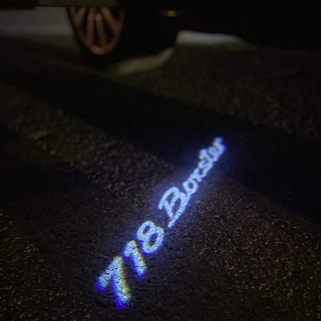 PORSCHE Boxster S LOGO PROJECTOT LIGHTS Nr.17 (الكمية 1 = 2 شعار فيلم / 2 أضواء باب)