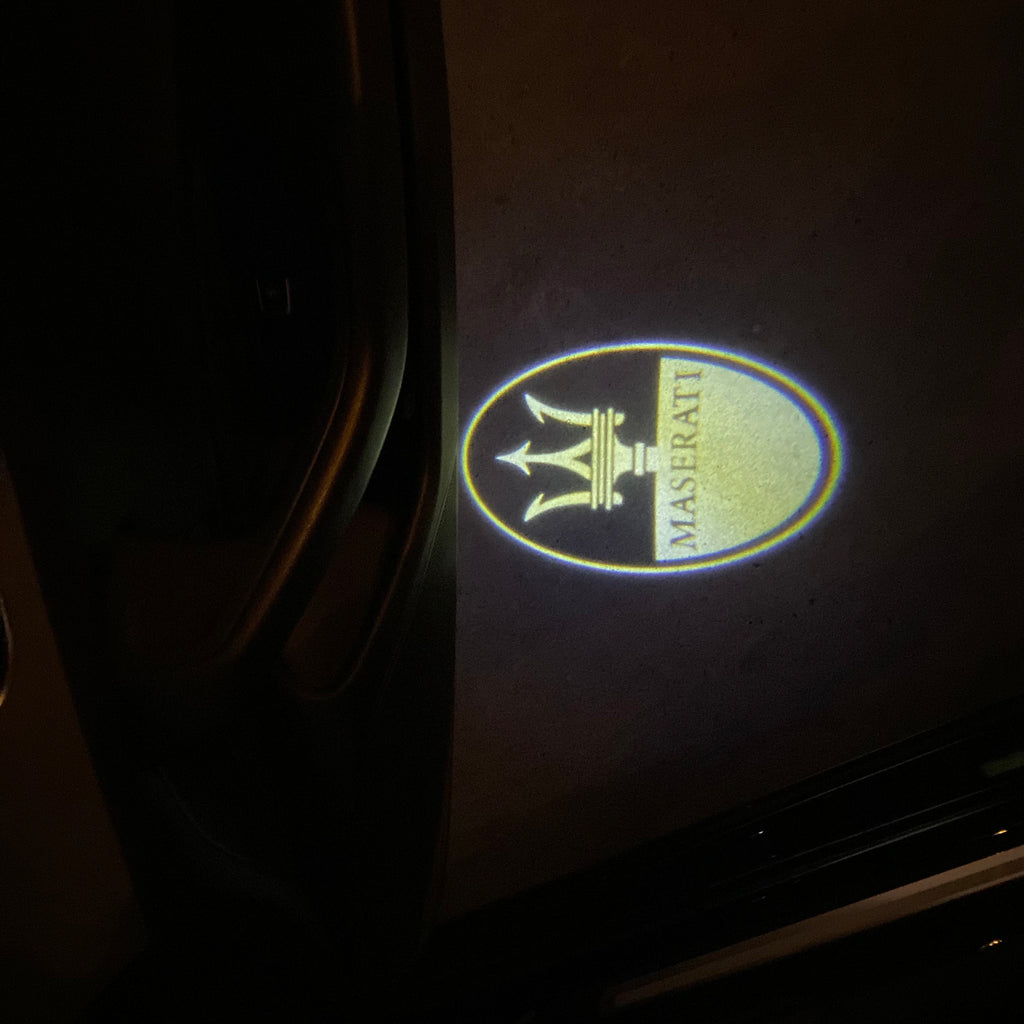 LUCES Maserati LOGO PROJECROTR Nr.01 (cantidad 1 = 1 juegos / 2 luces de puerta)